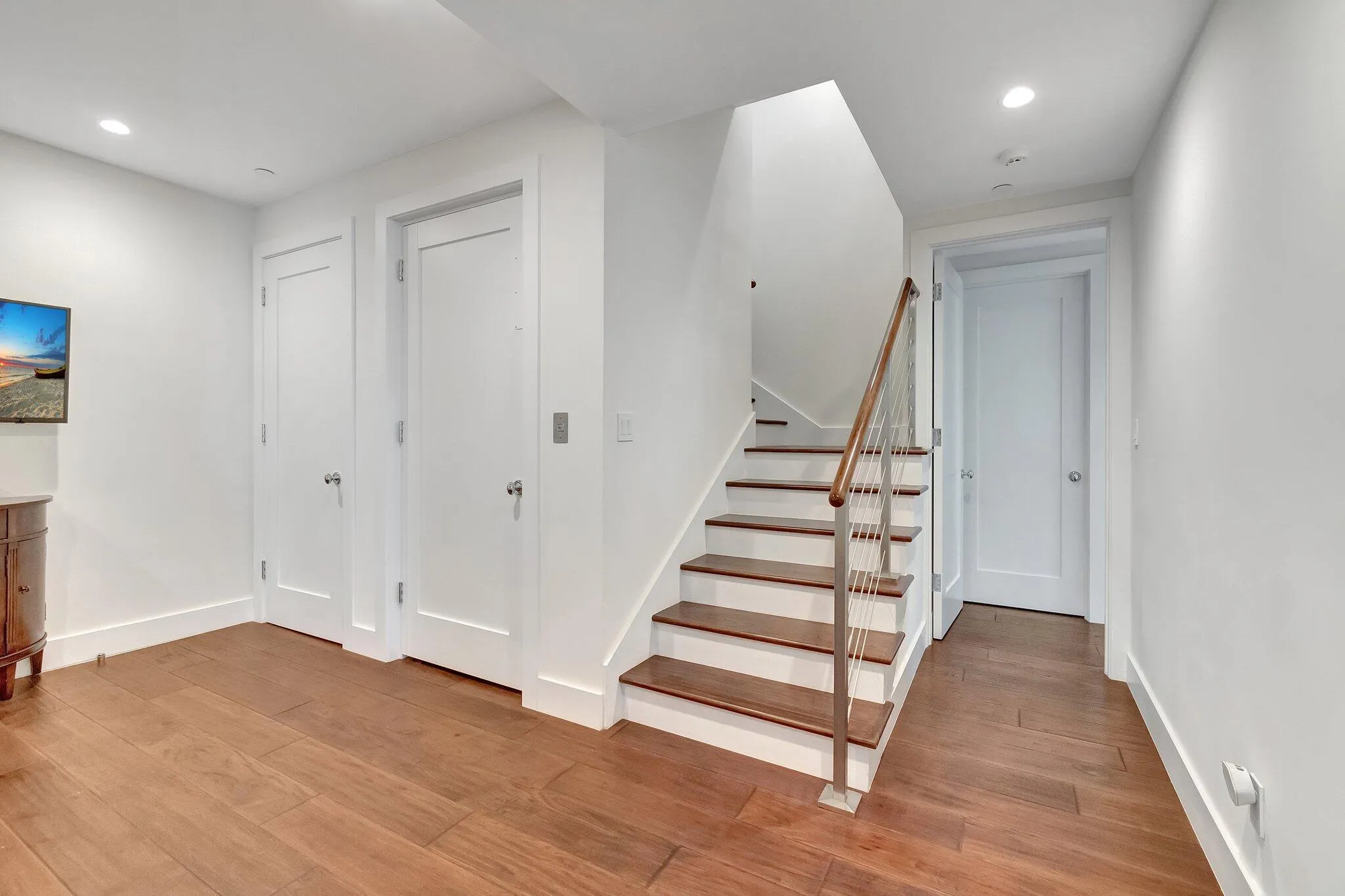 222 Lakeview Avenue, #3n