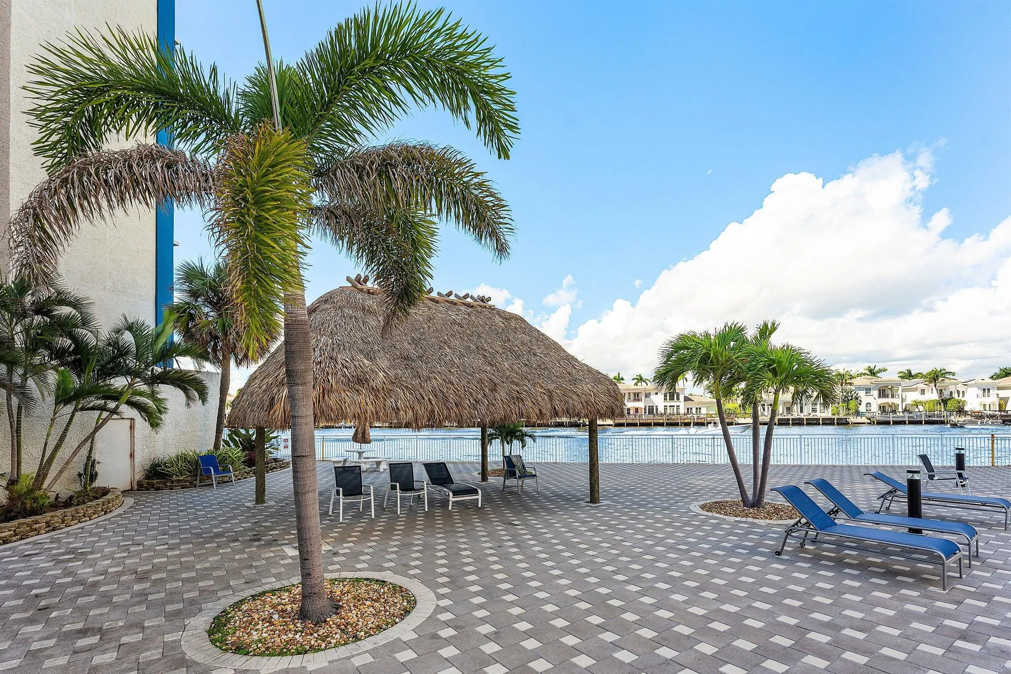 1600 S Ocean Drive, #7h