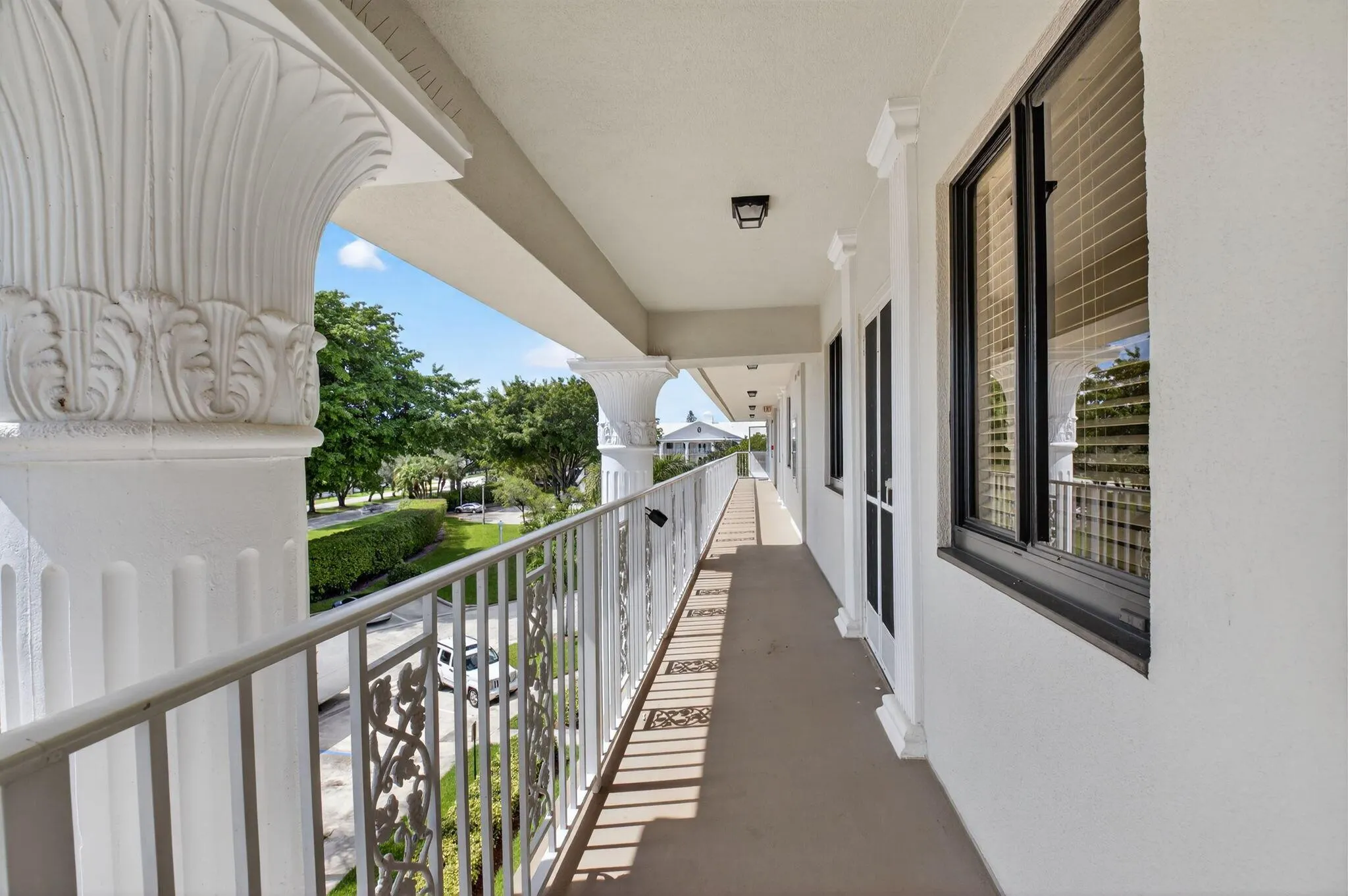 6193 Balboa Circle, #403