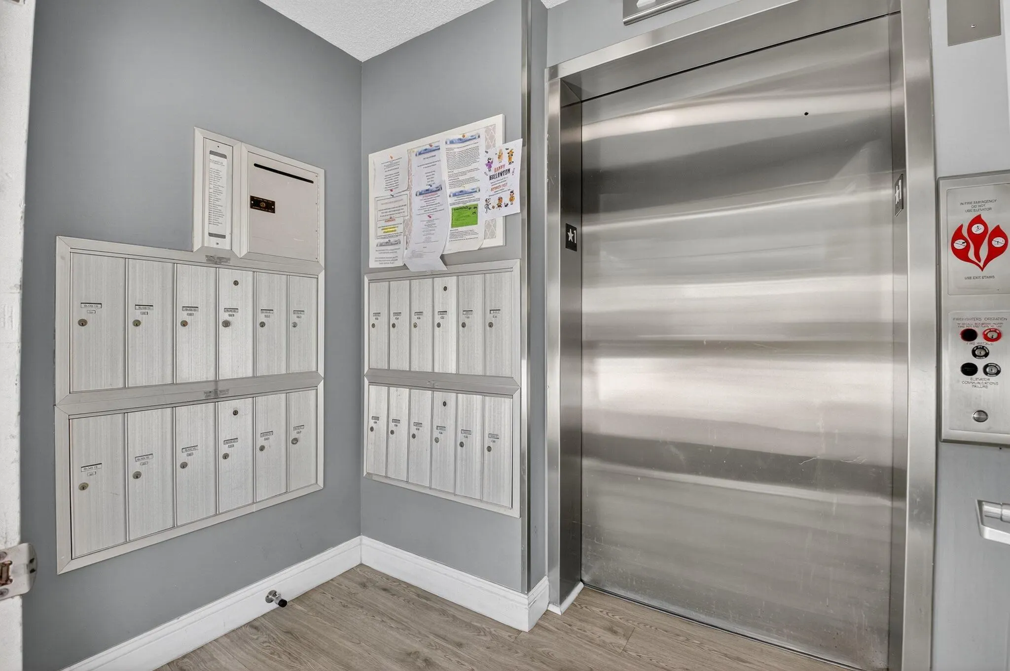 6193 Balboa Circle, #403