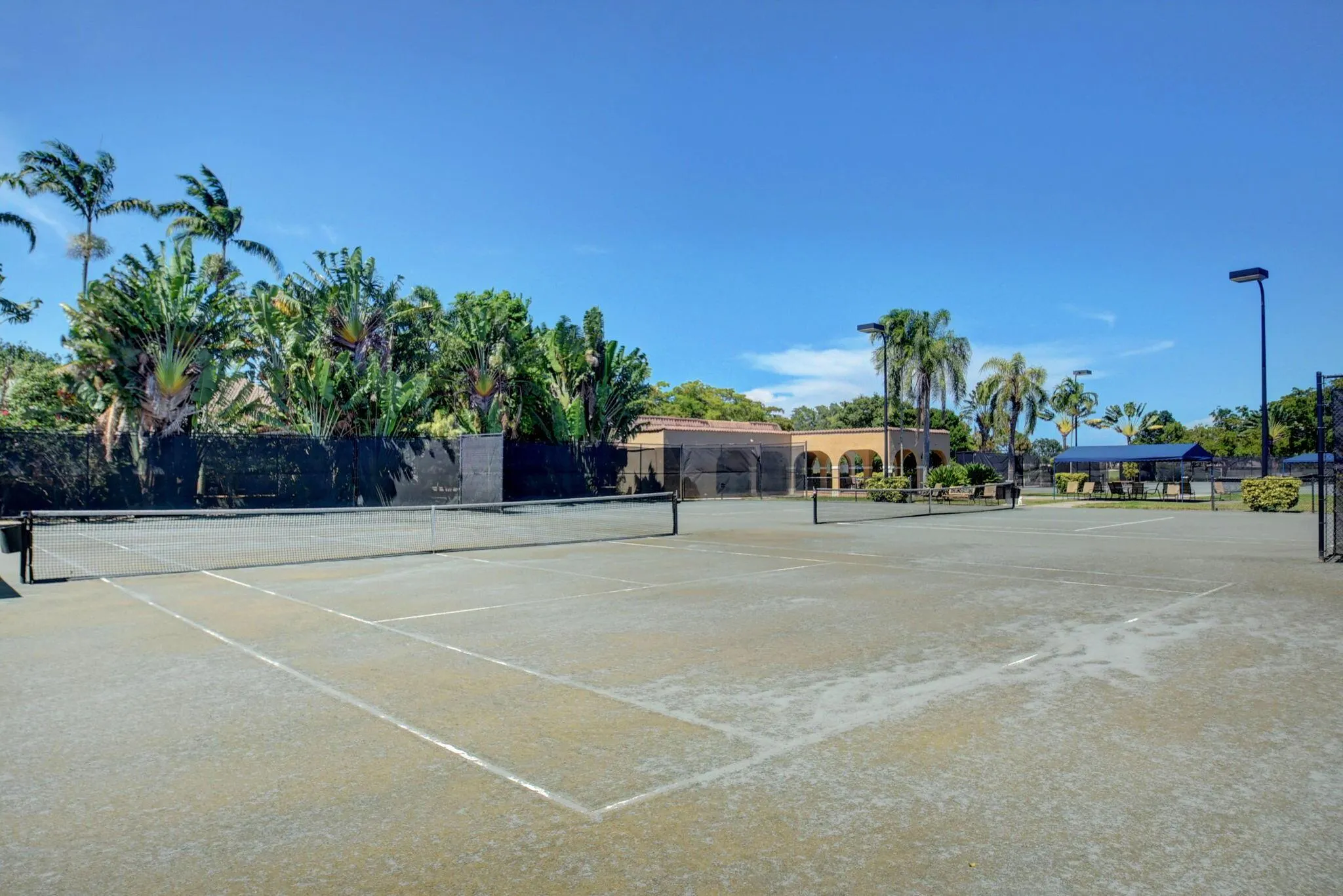 6193 Balboa Circle, #403
