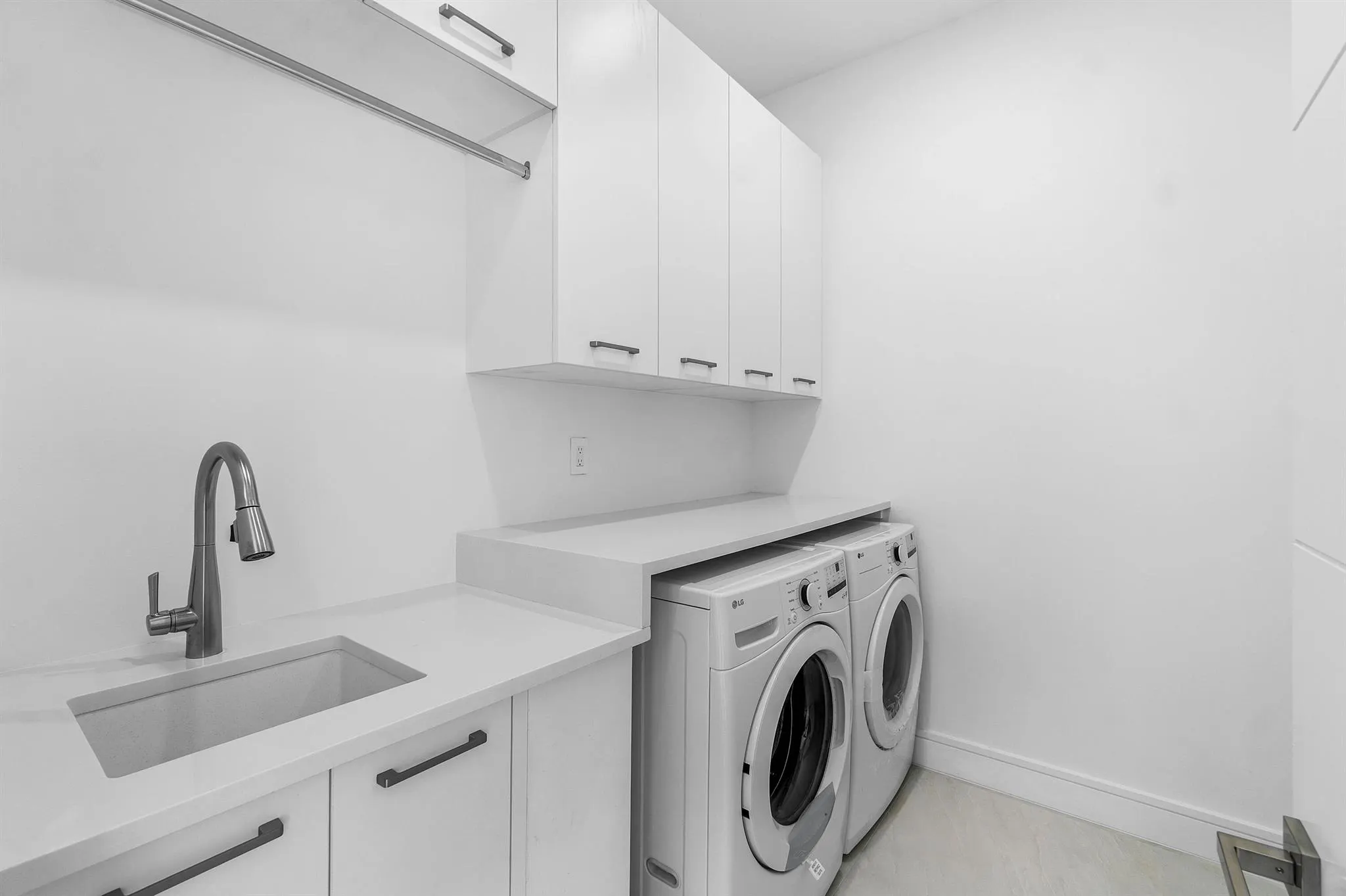 5100 Lake Catalina Drive, #D