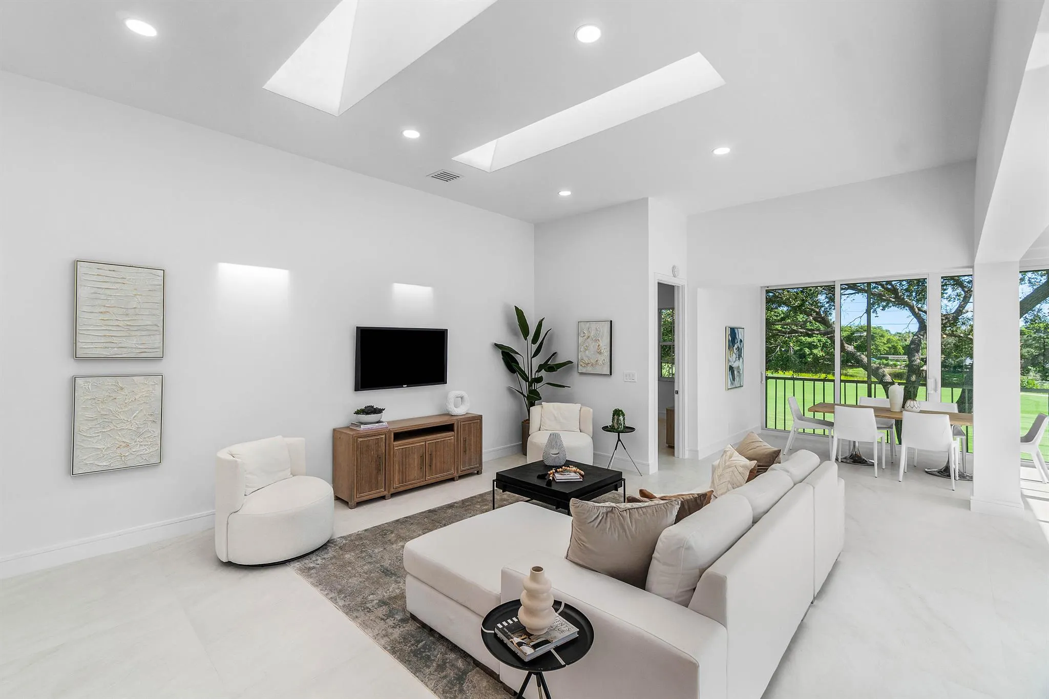 5100 Lake Catalina Drive, #D