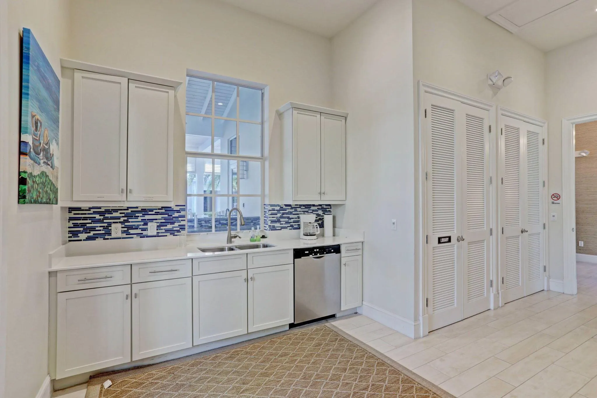 833 Bay Colony Drive S