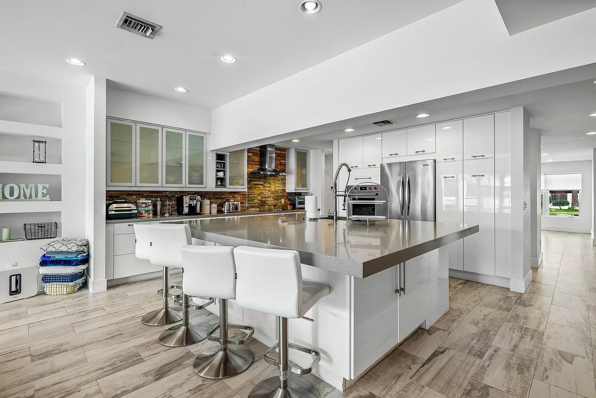 740 NE 36th Street
