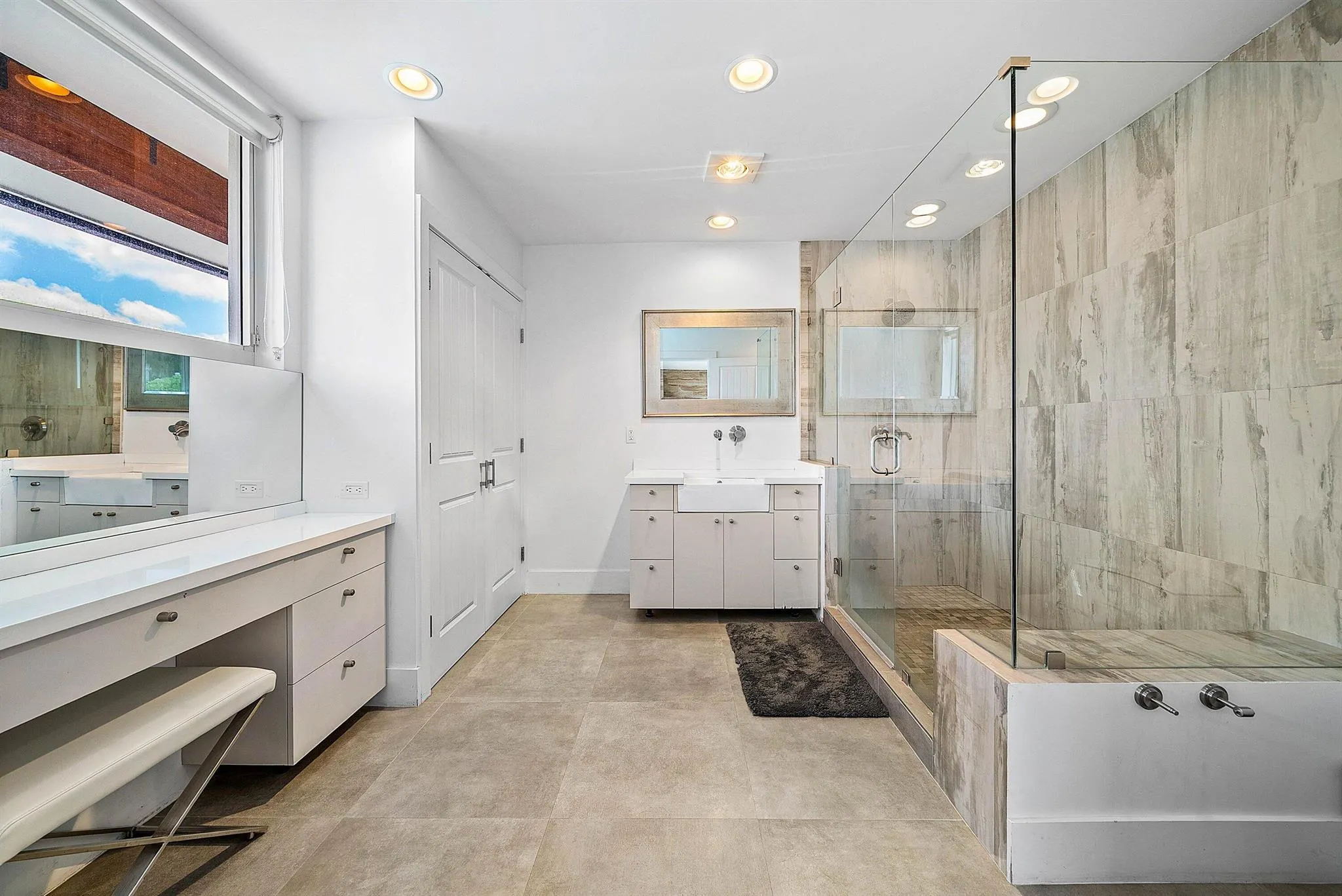 740 NE 36th Street