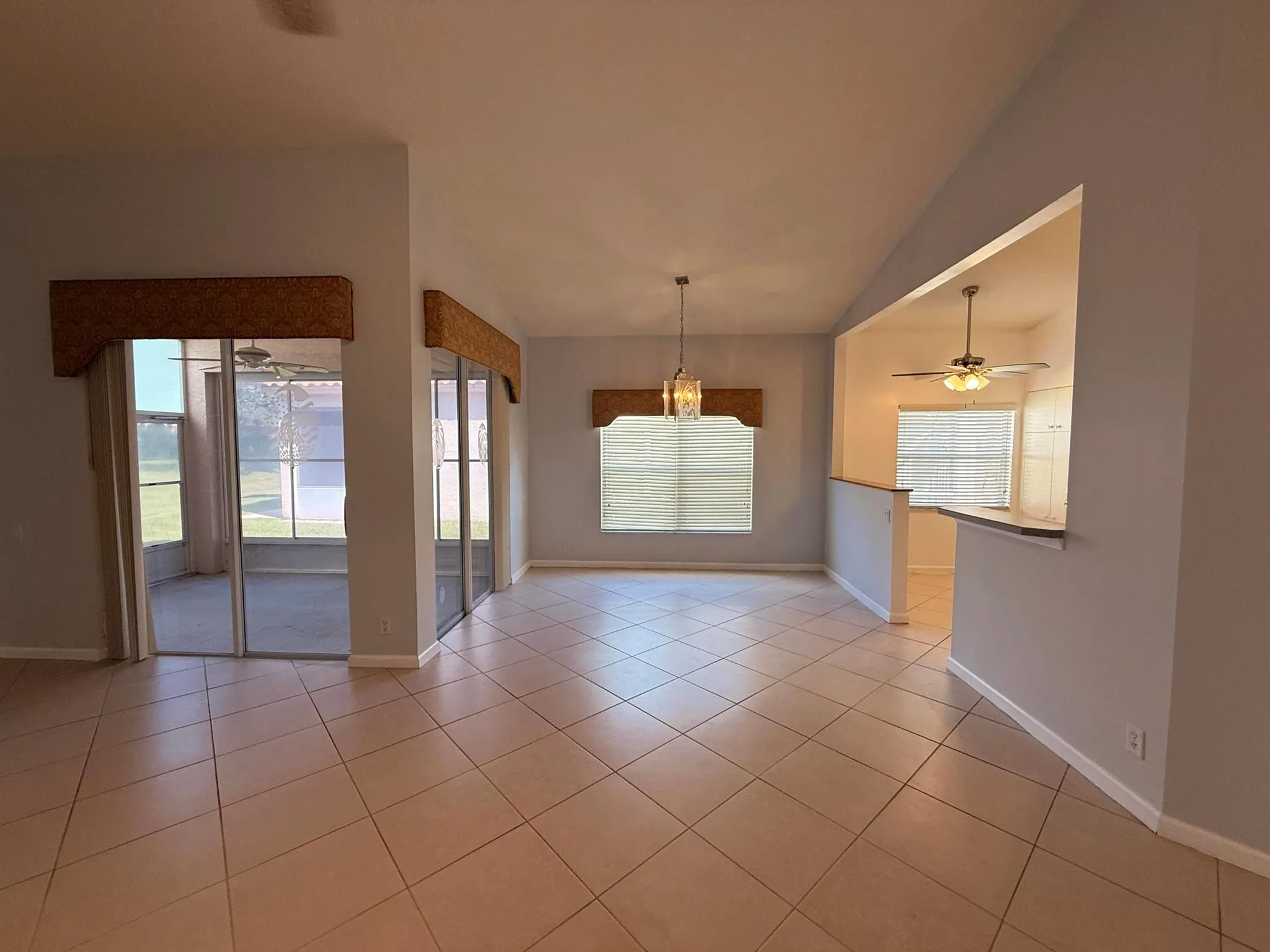 633 NW Whitfield Way
