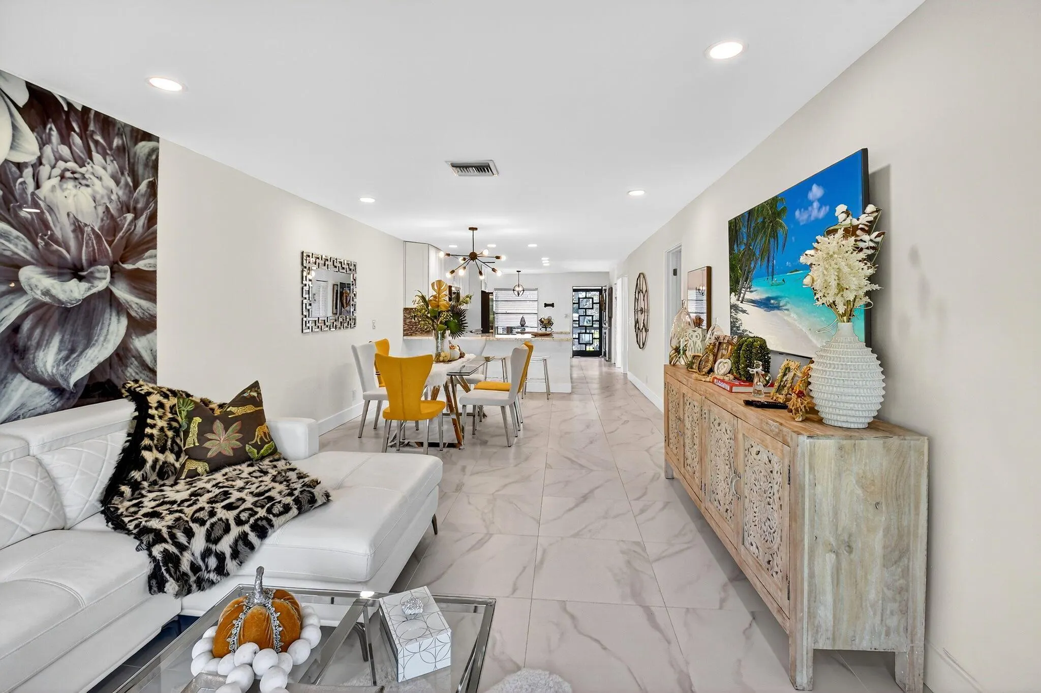 13213 Lucinda Palm Court, #D