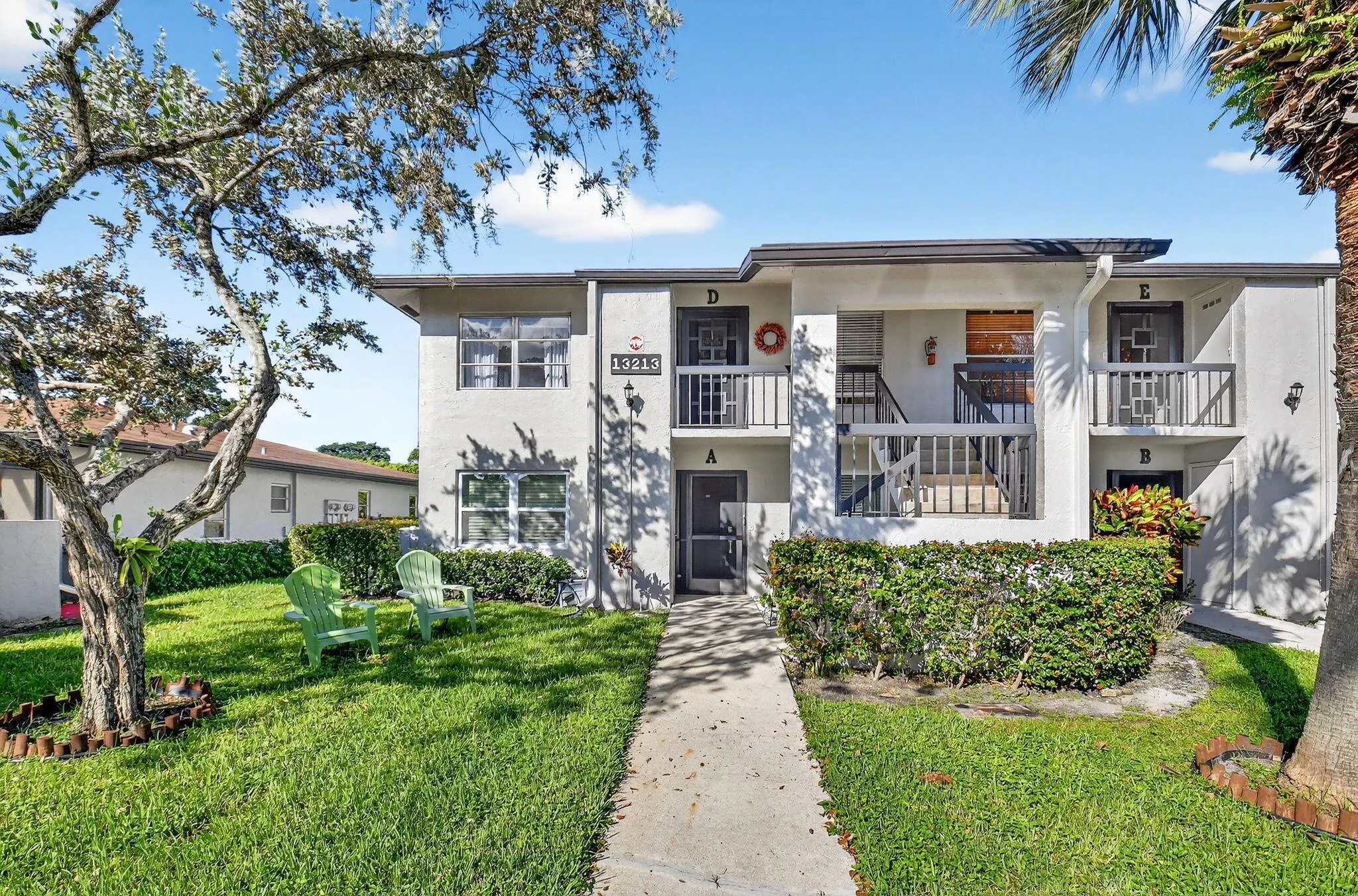 13213 Lucinda Palm Court, #D