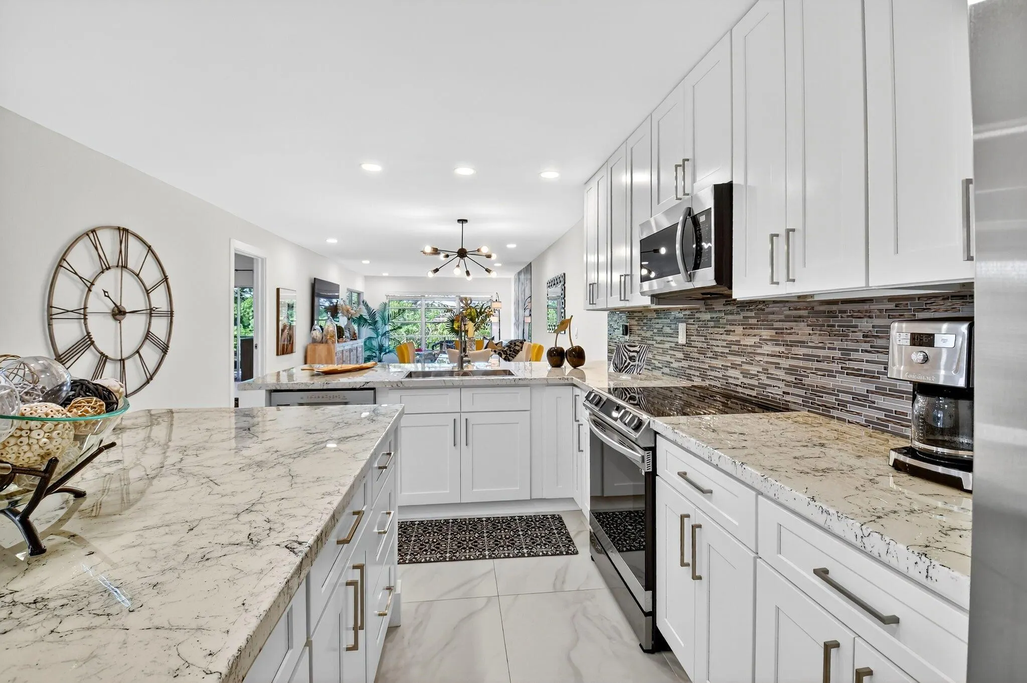 13213 Lucinda Palm Court, #D