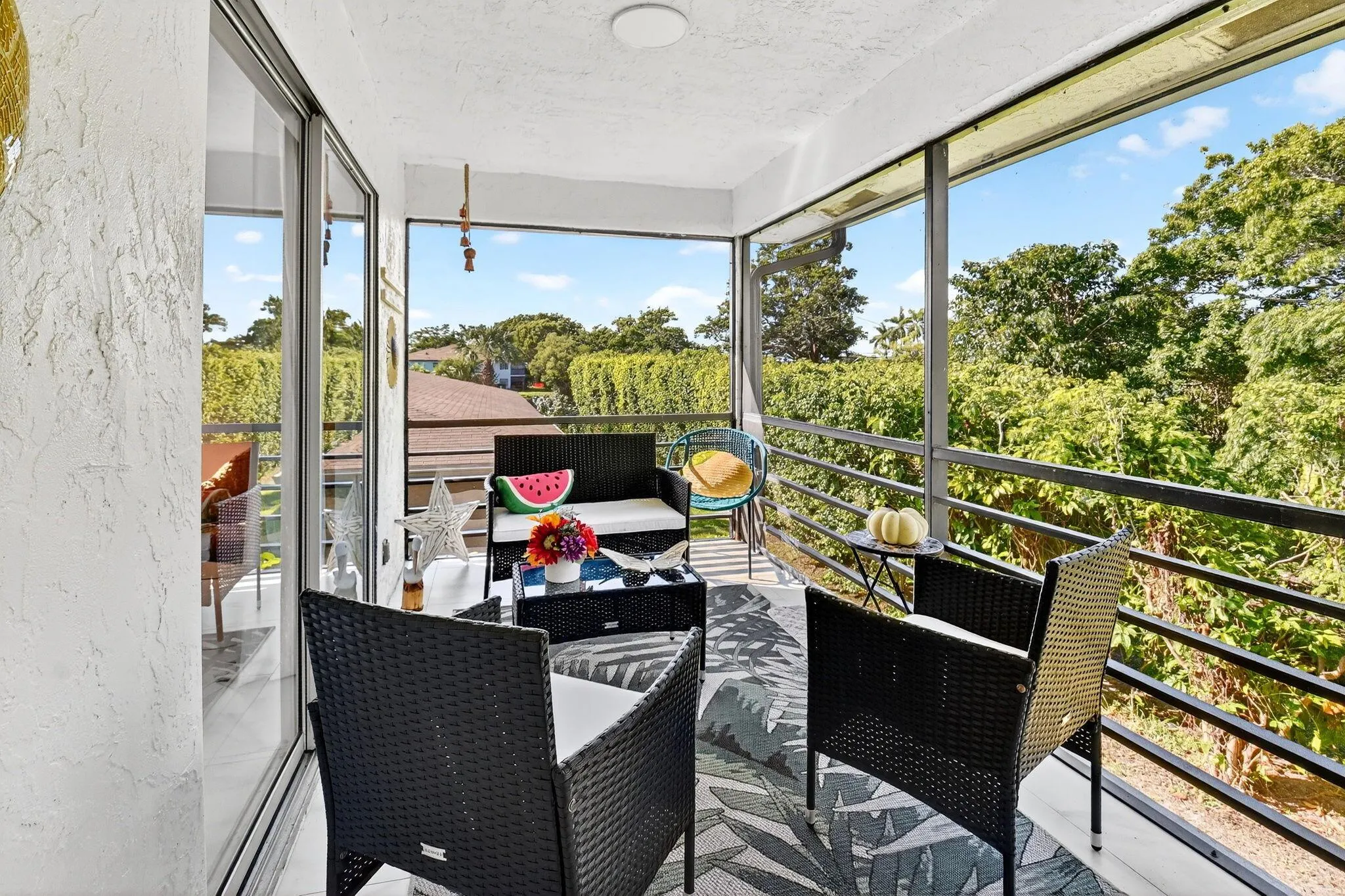 13213 Lucinda Palm Court, #D