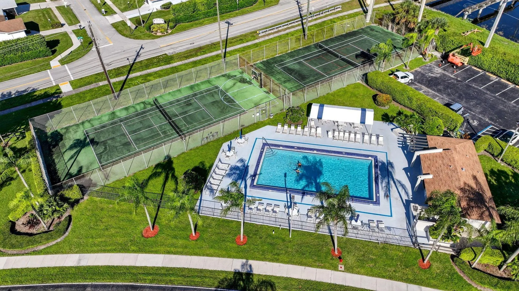 13213 Lucinda Palm Court, #D