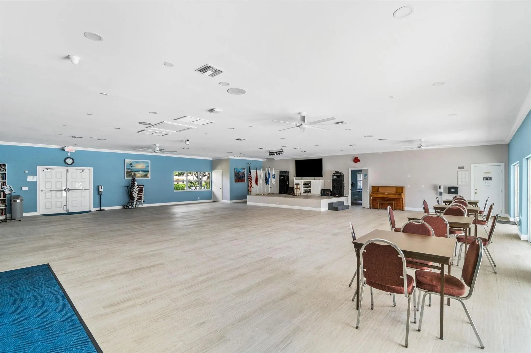 14250 Nesting Way, #B