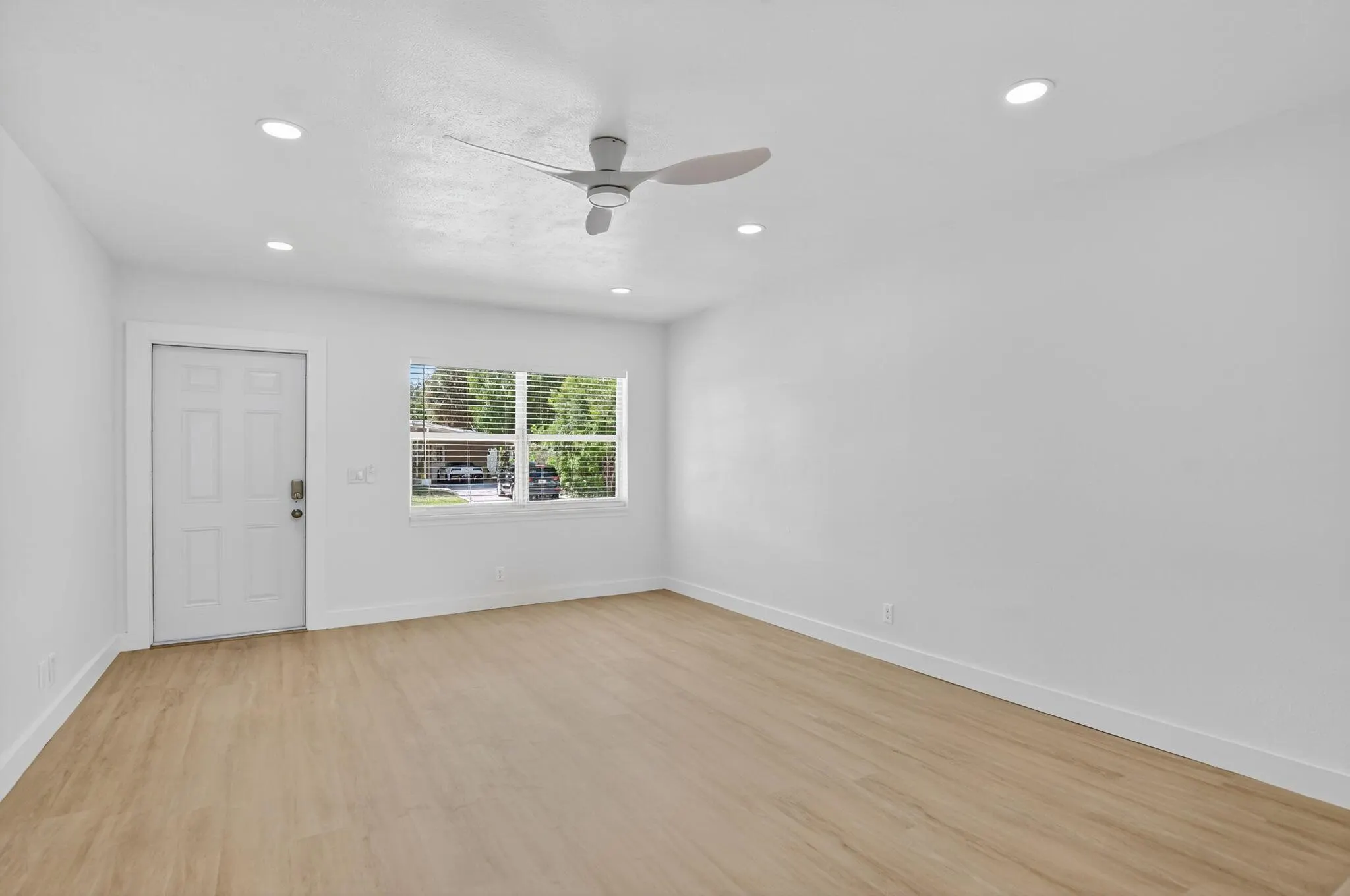 529 NE 18th Street, #531