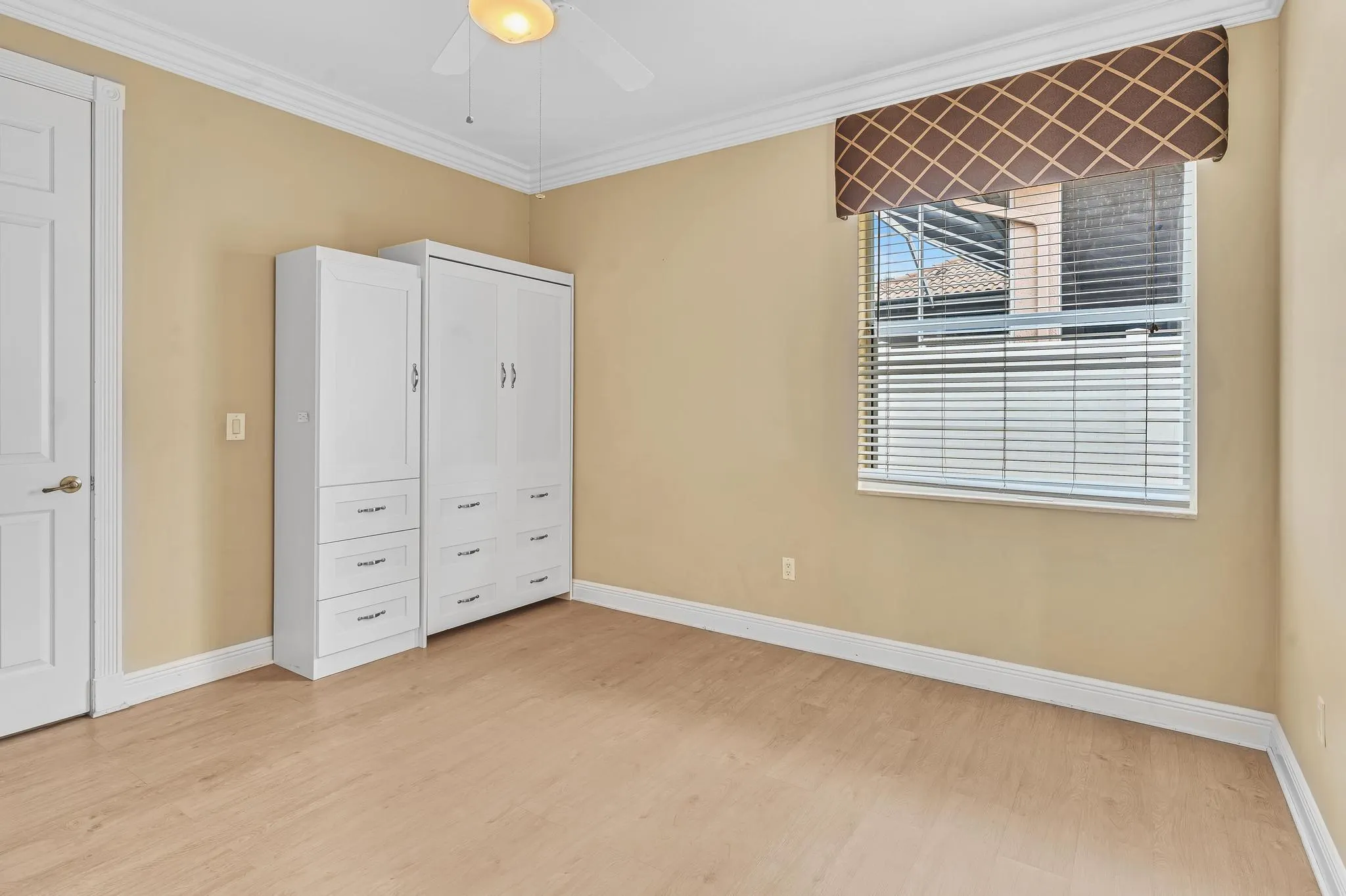 11604 Kensington Court