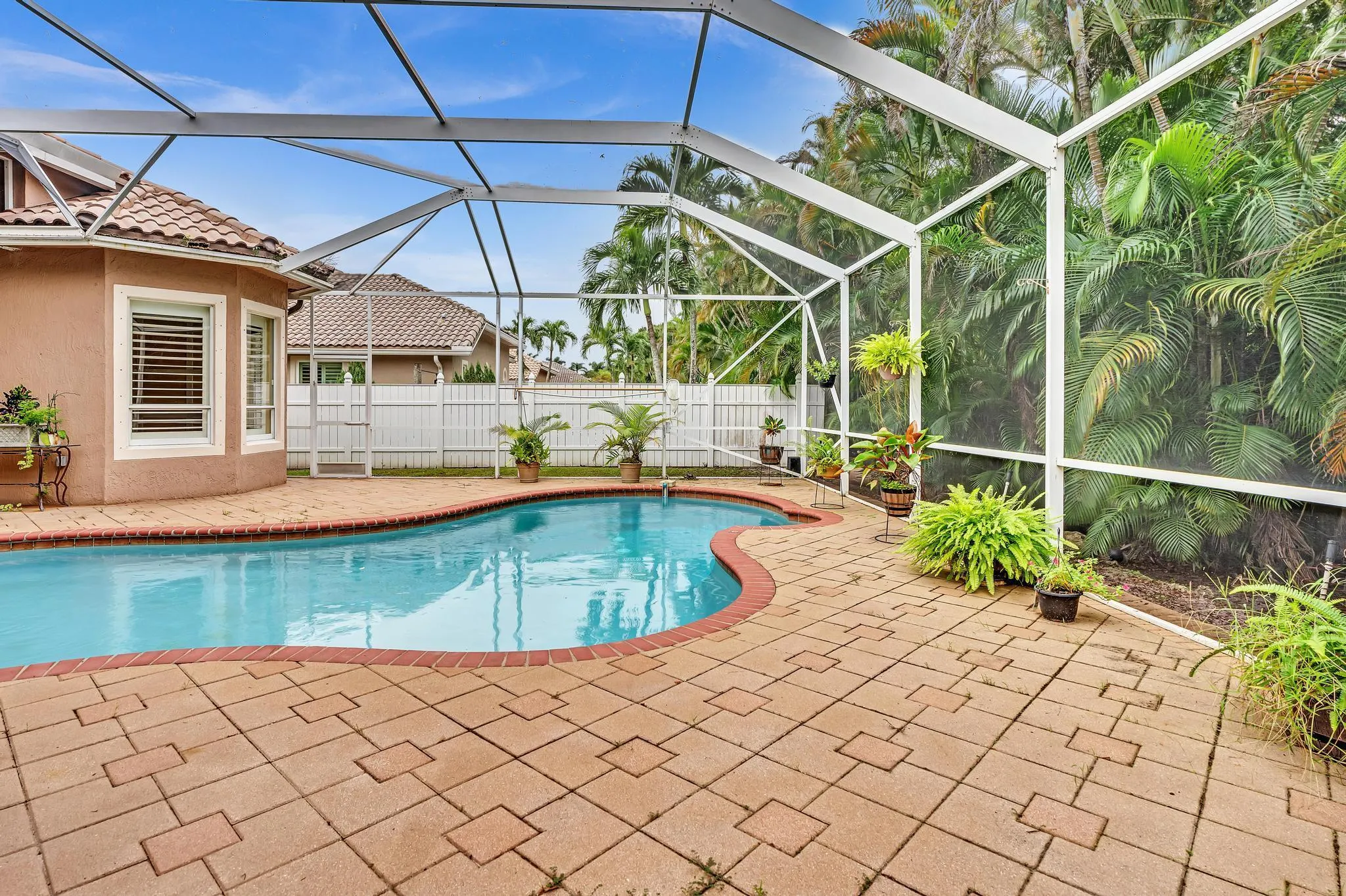 11604 Kensington Court