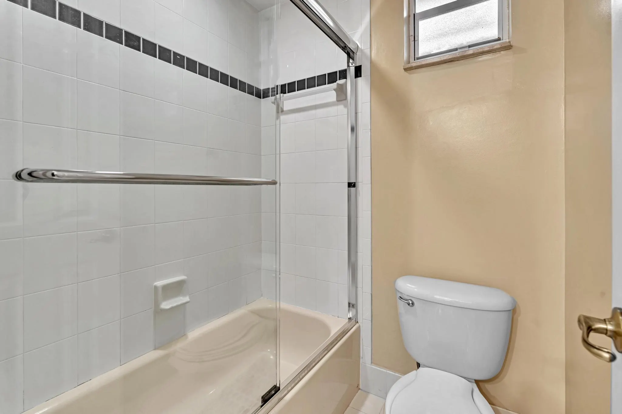 11604 Kensington Court