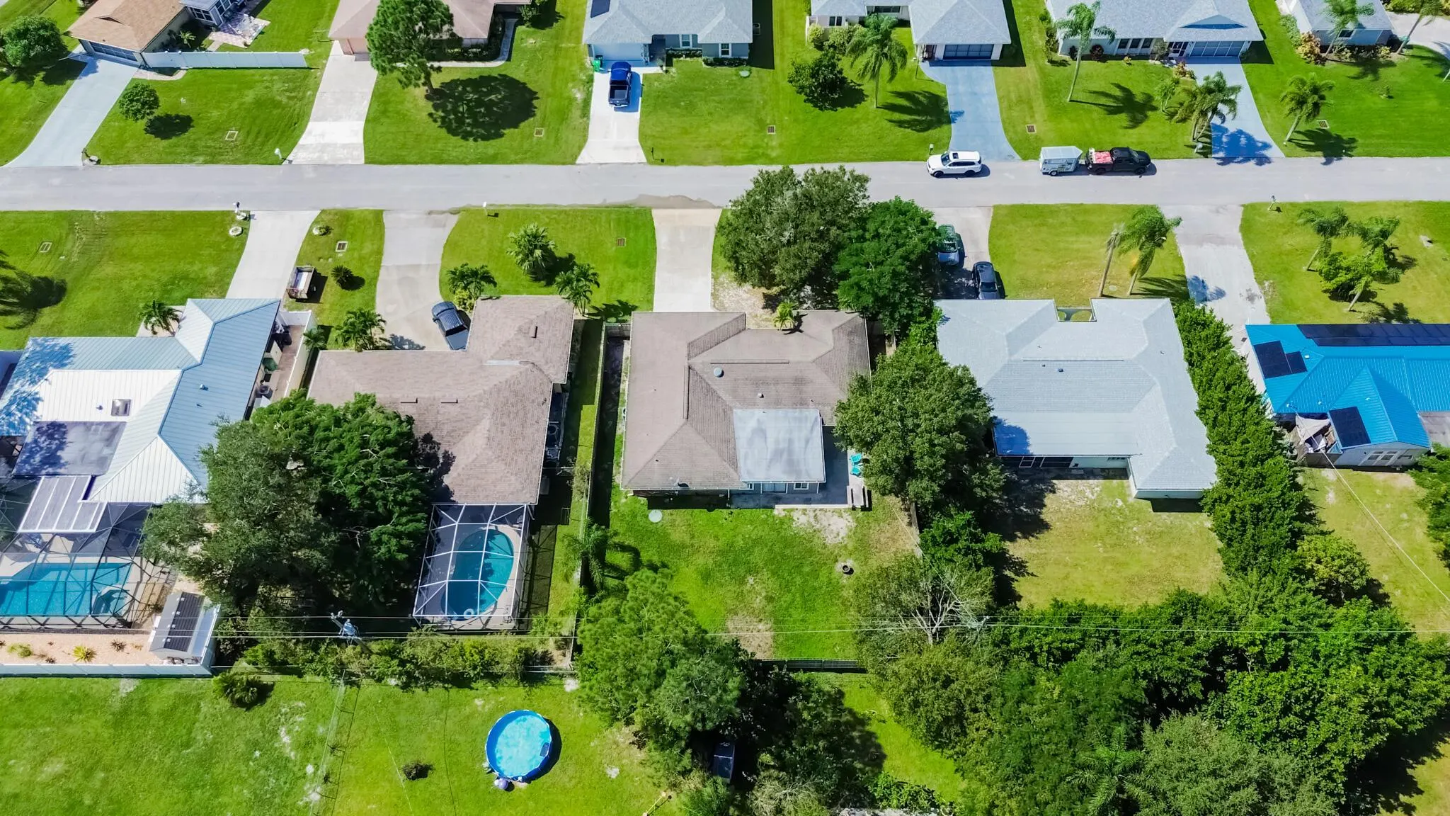471 SE Lamon Lane