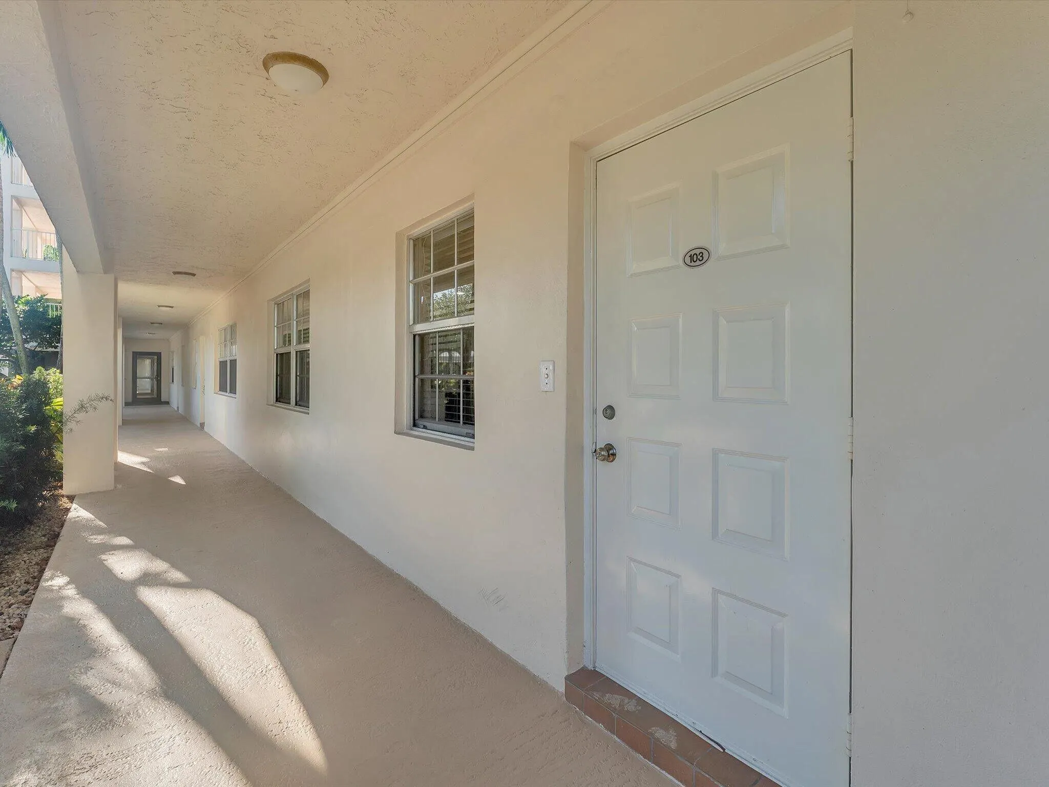 3510 Oaks Way, #103