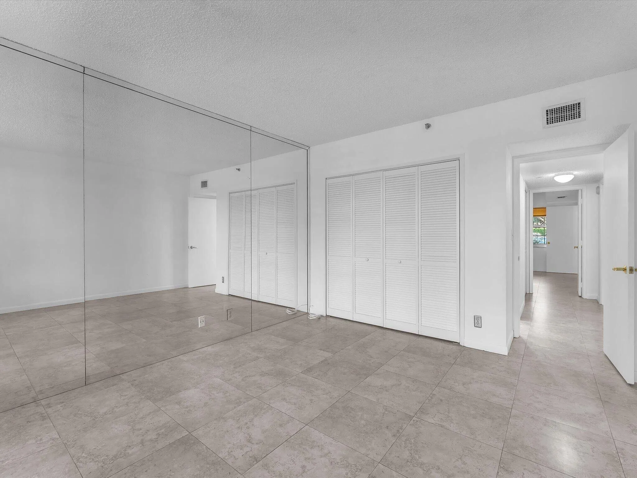 3510 Oaks Way, #103