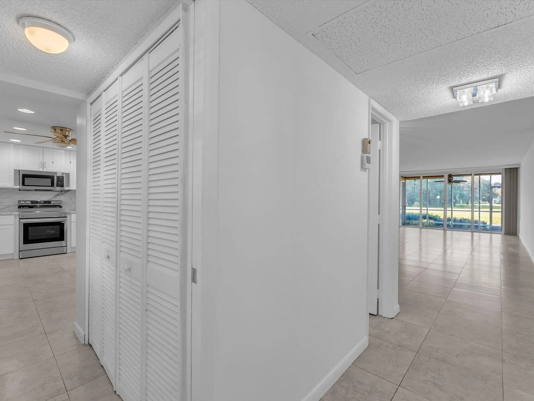 3510 Oaks Way, #103
