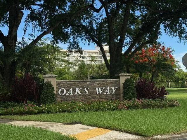 3510 Oaks Way, #103