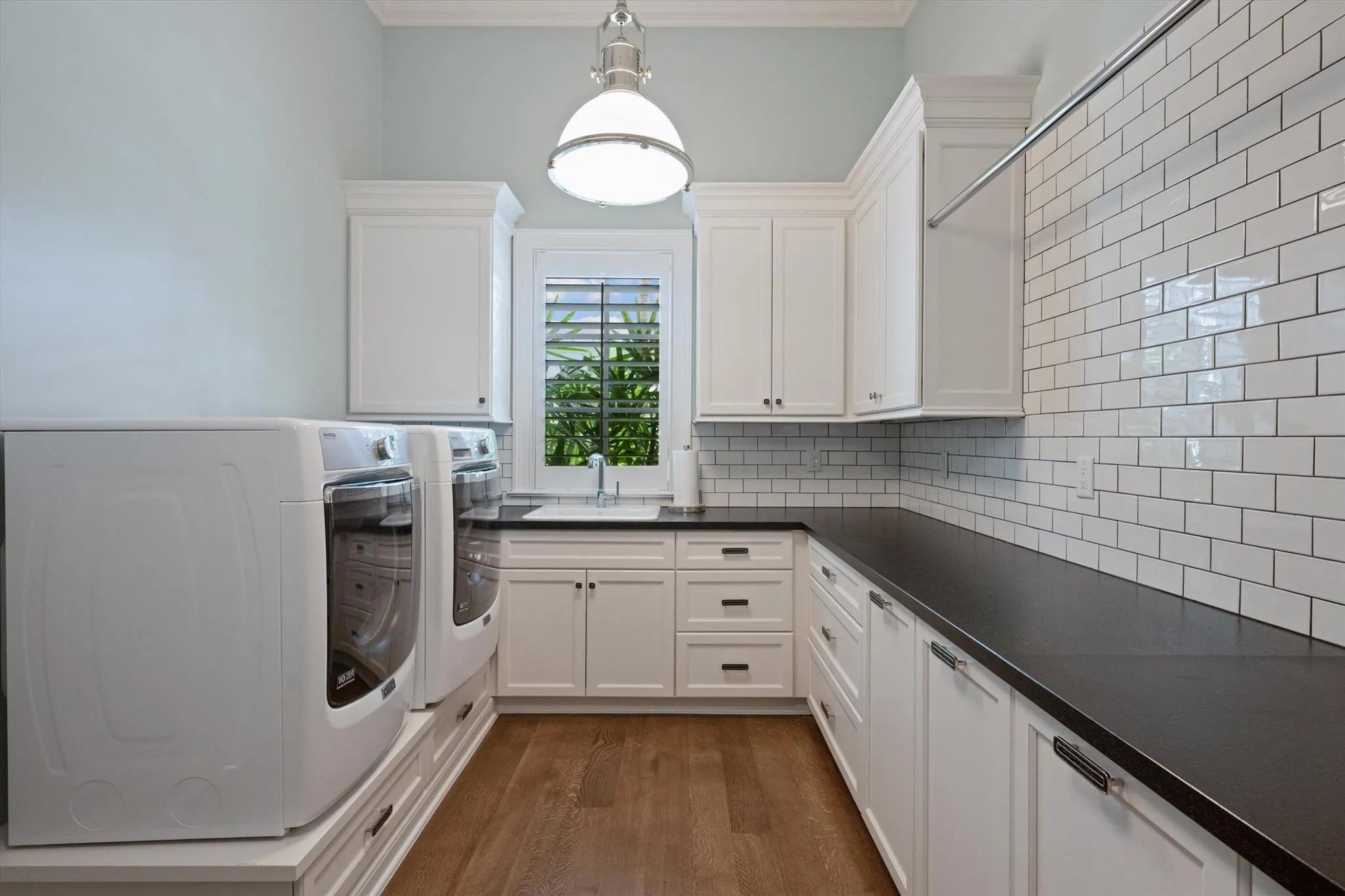 12521 Cypress Island Way