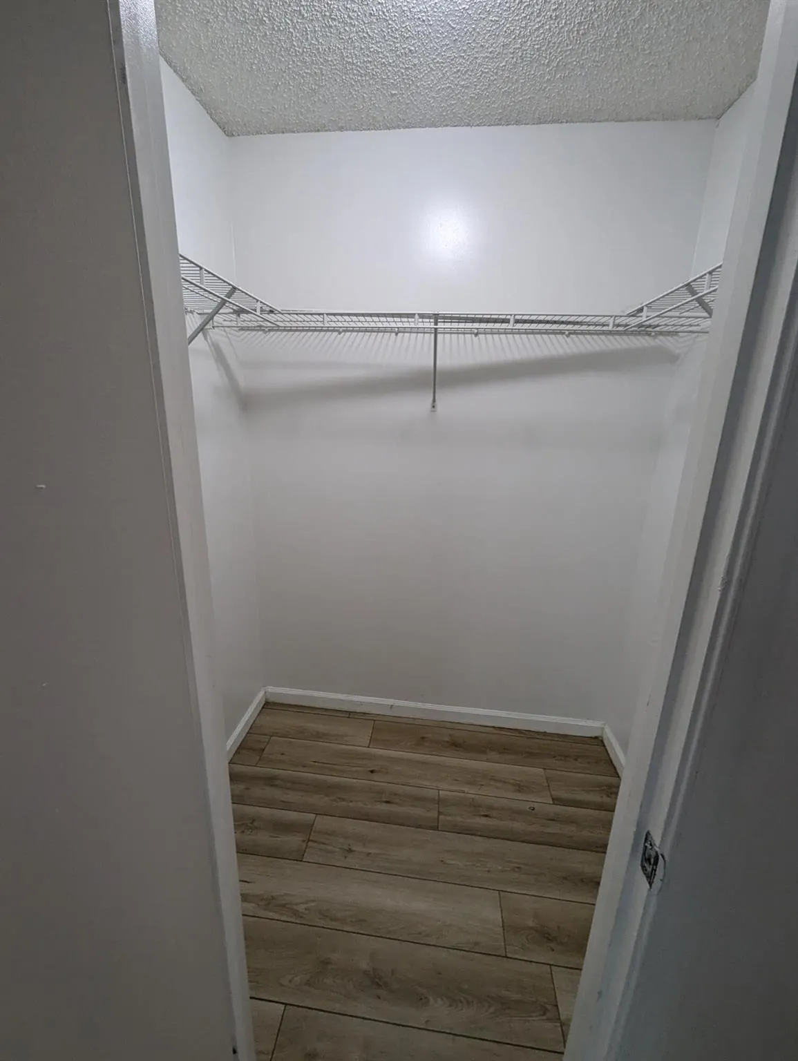1215 Crystal Way, #G
