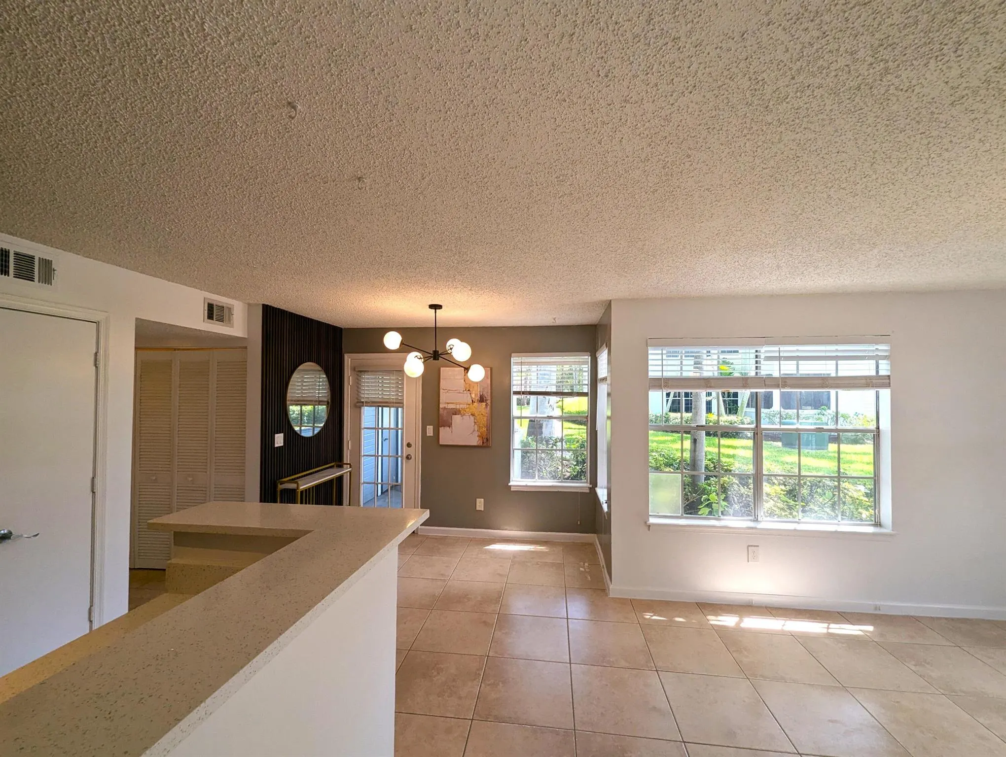 1215 Crystal Way, #G