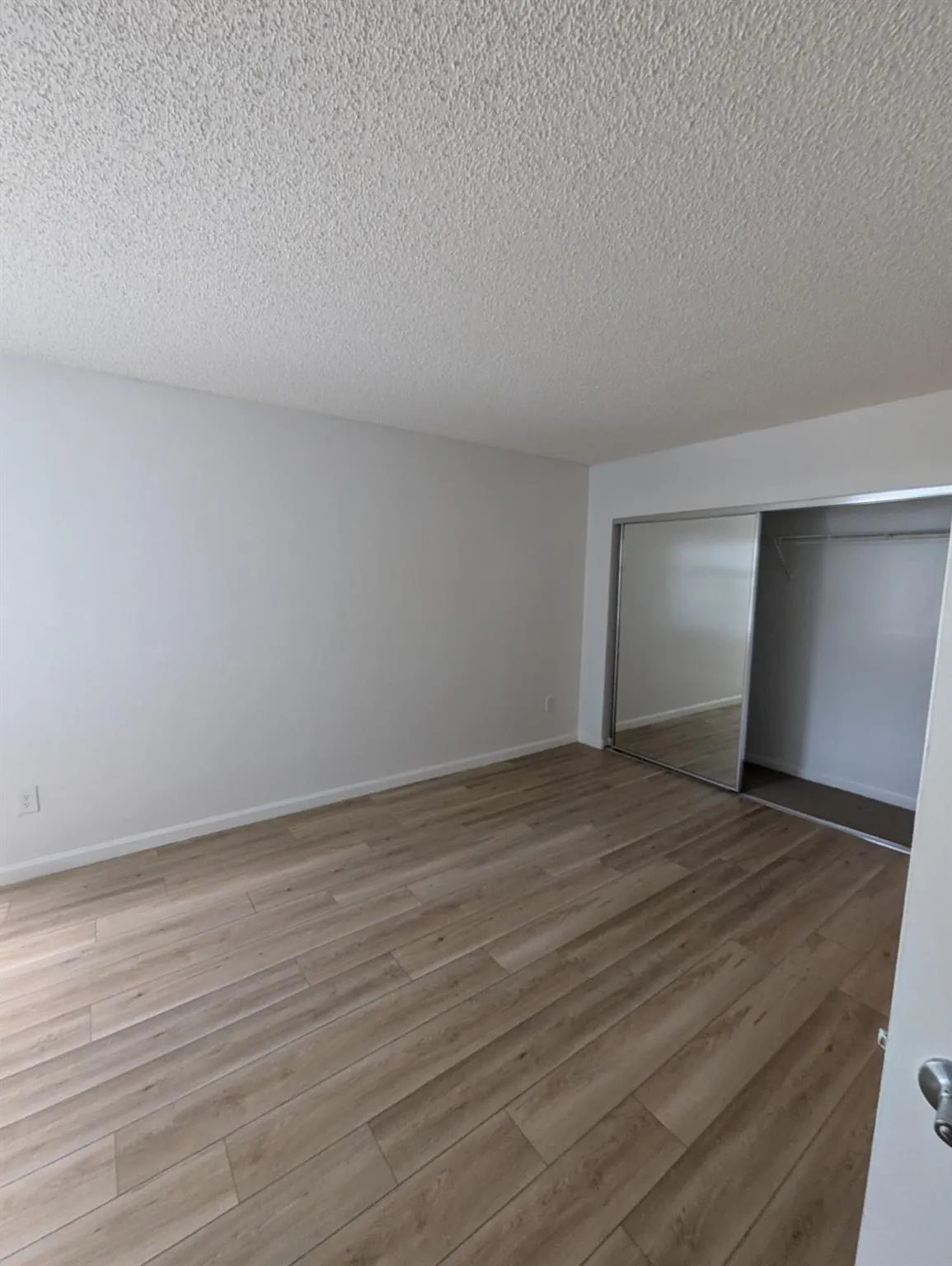 1215 Crystal Way, #G