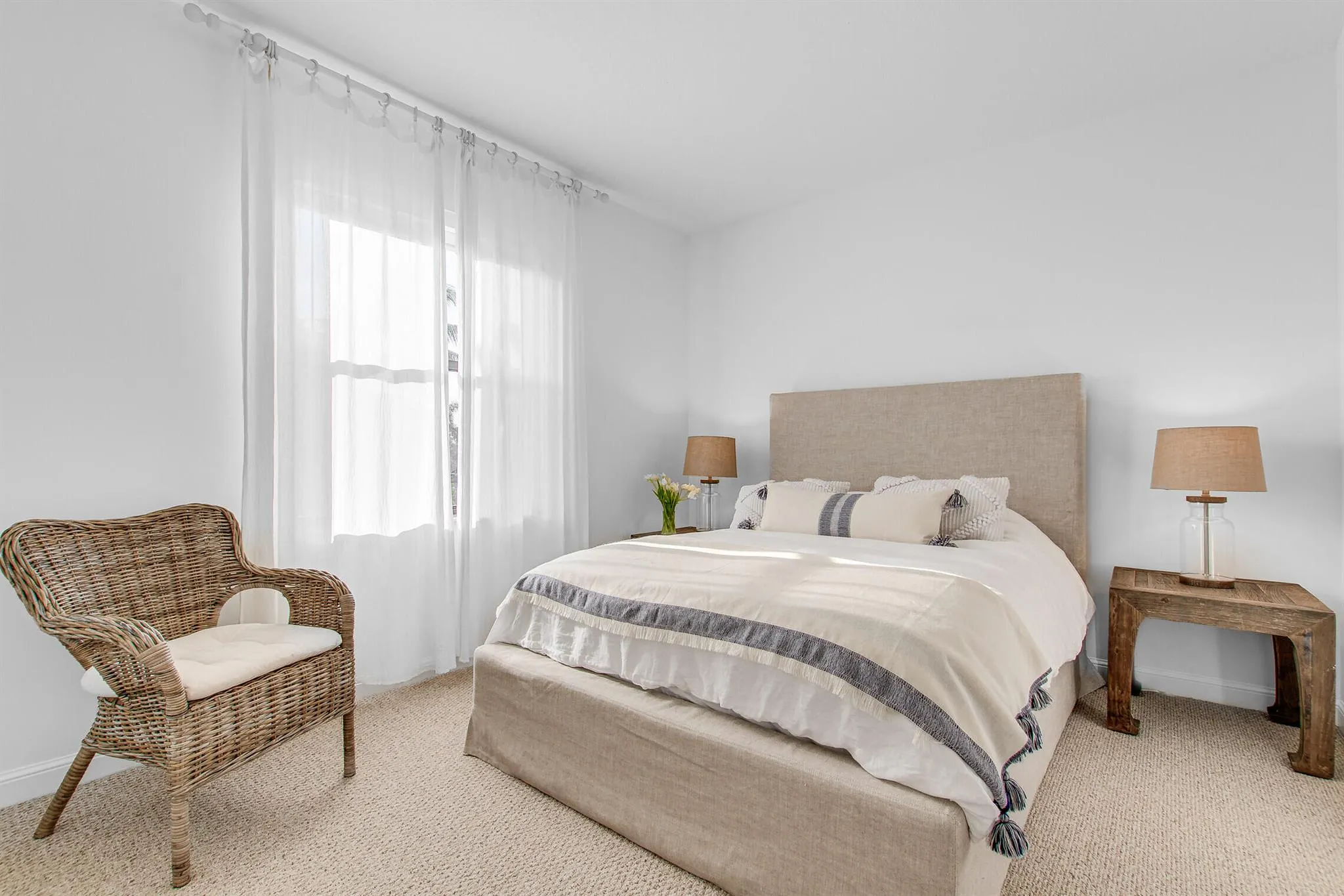 11663 Sunrise View Lane