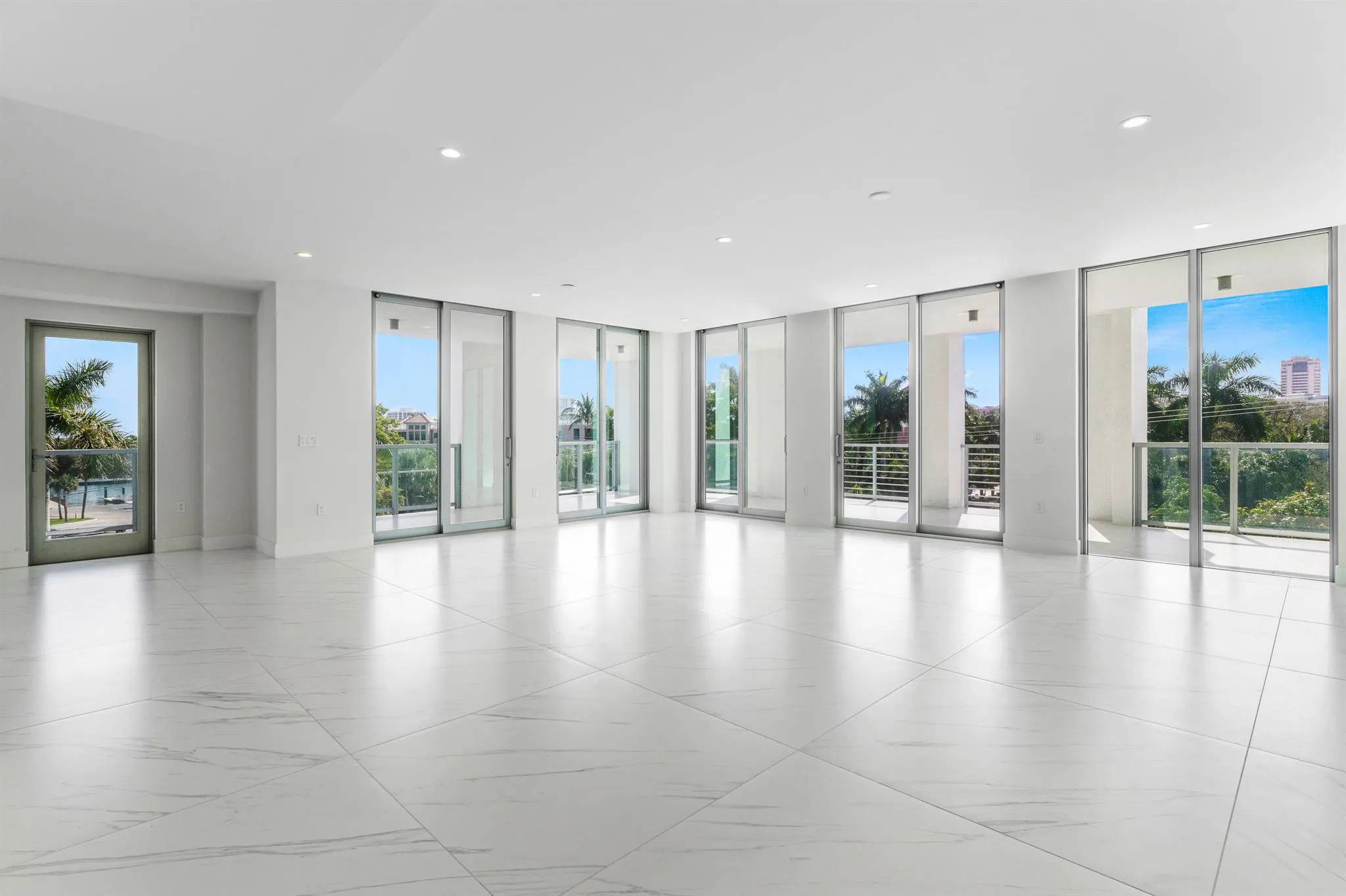 495 E Royal Palm Road, #402