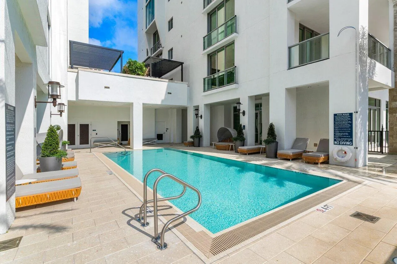 495 E Royal Palm Road, #402