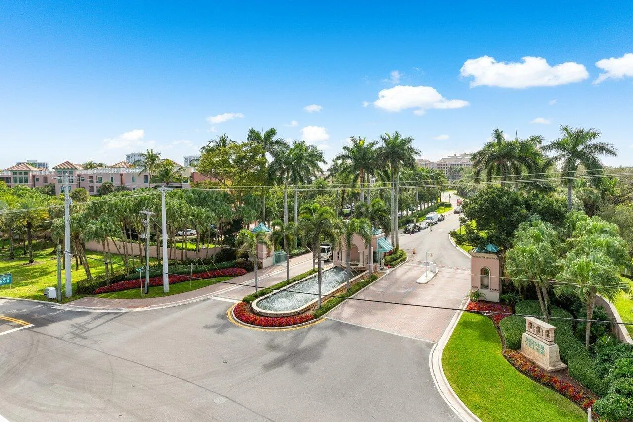 495 E Royal Palm Road, #402