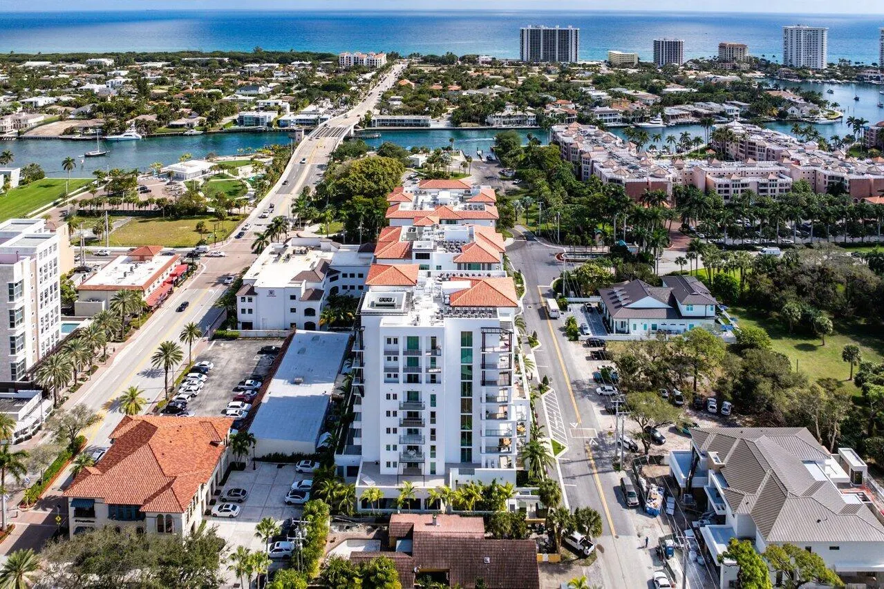 495 E Royal Palm Road, #402