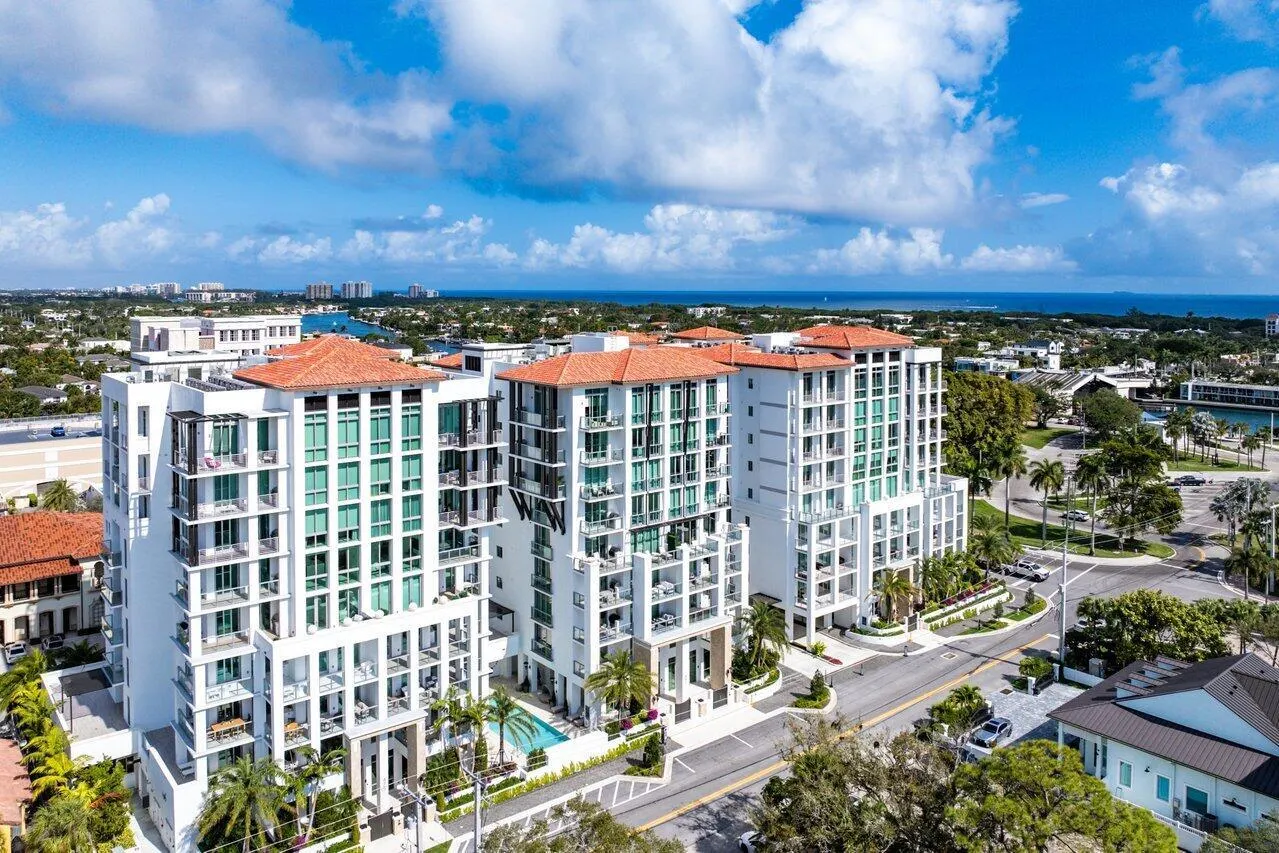 495 E Royal Palm Road, #402