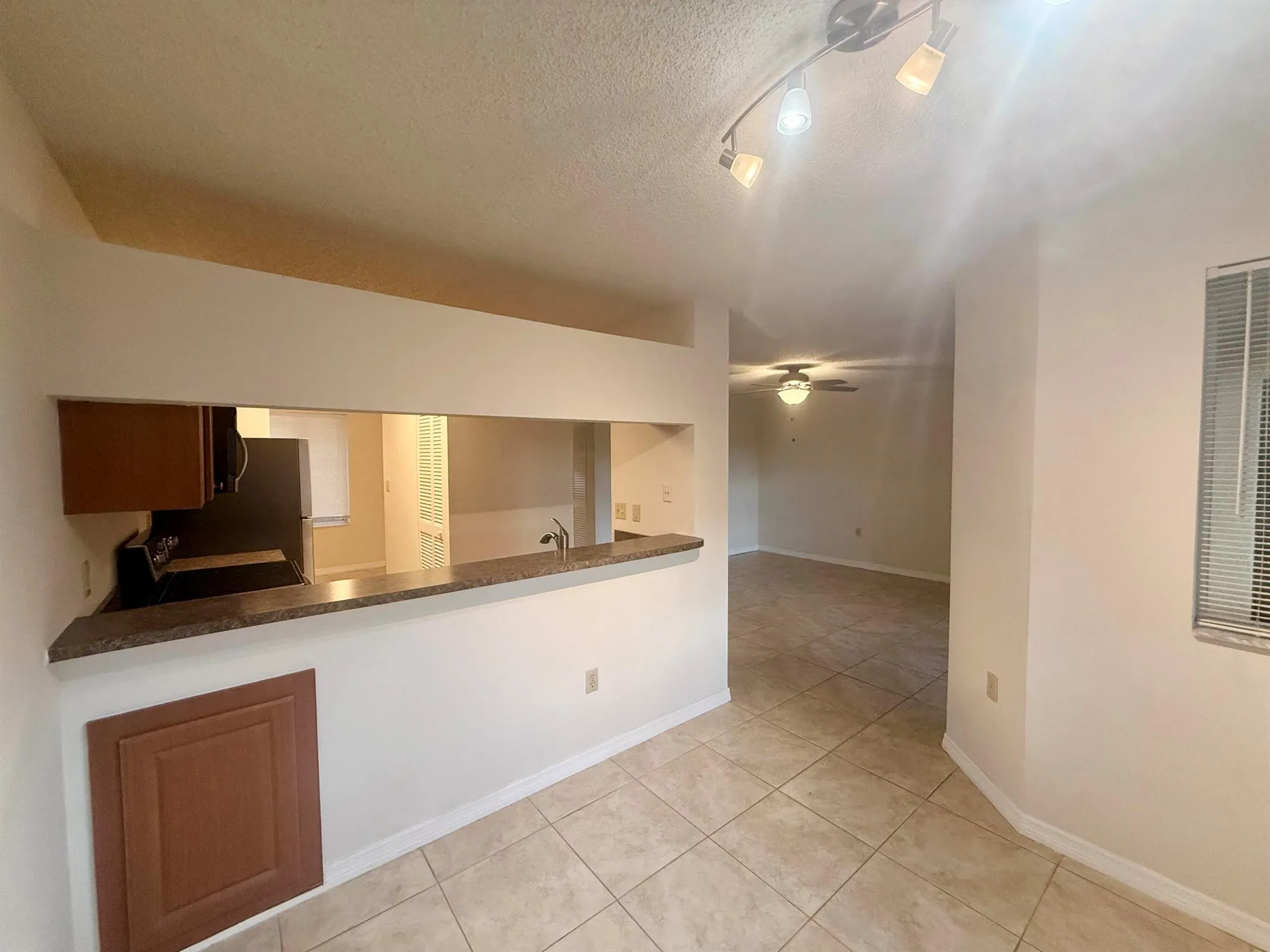 15105 Glenmoor Dr Drive
