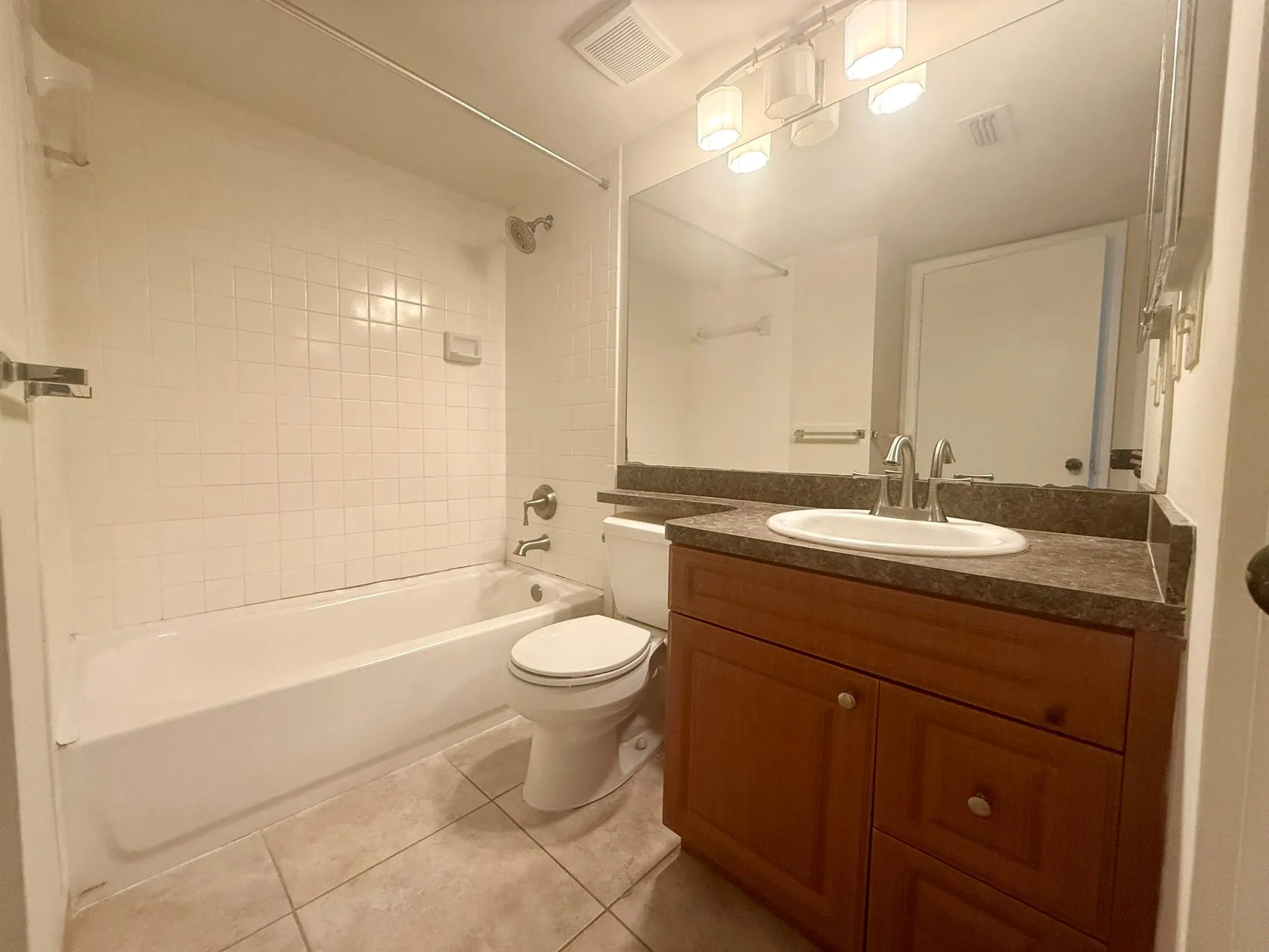 15105 Glenmoor Dr Drive