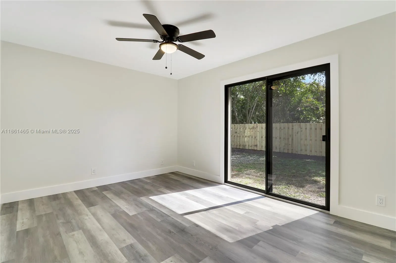 143 Greentree Circle