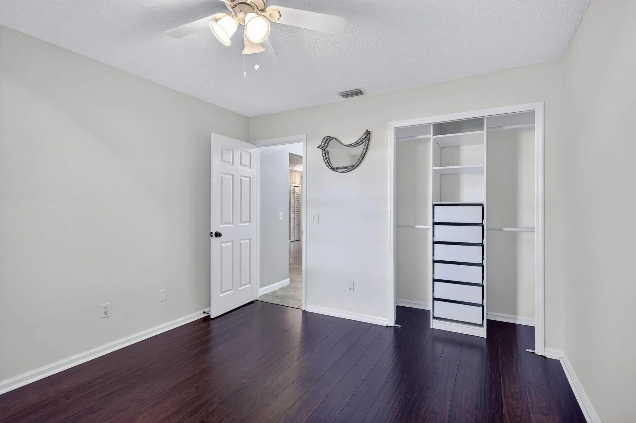 140 SW Klee Circle