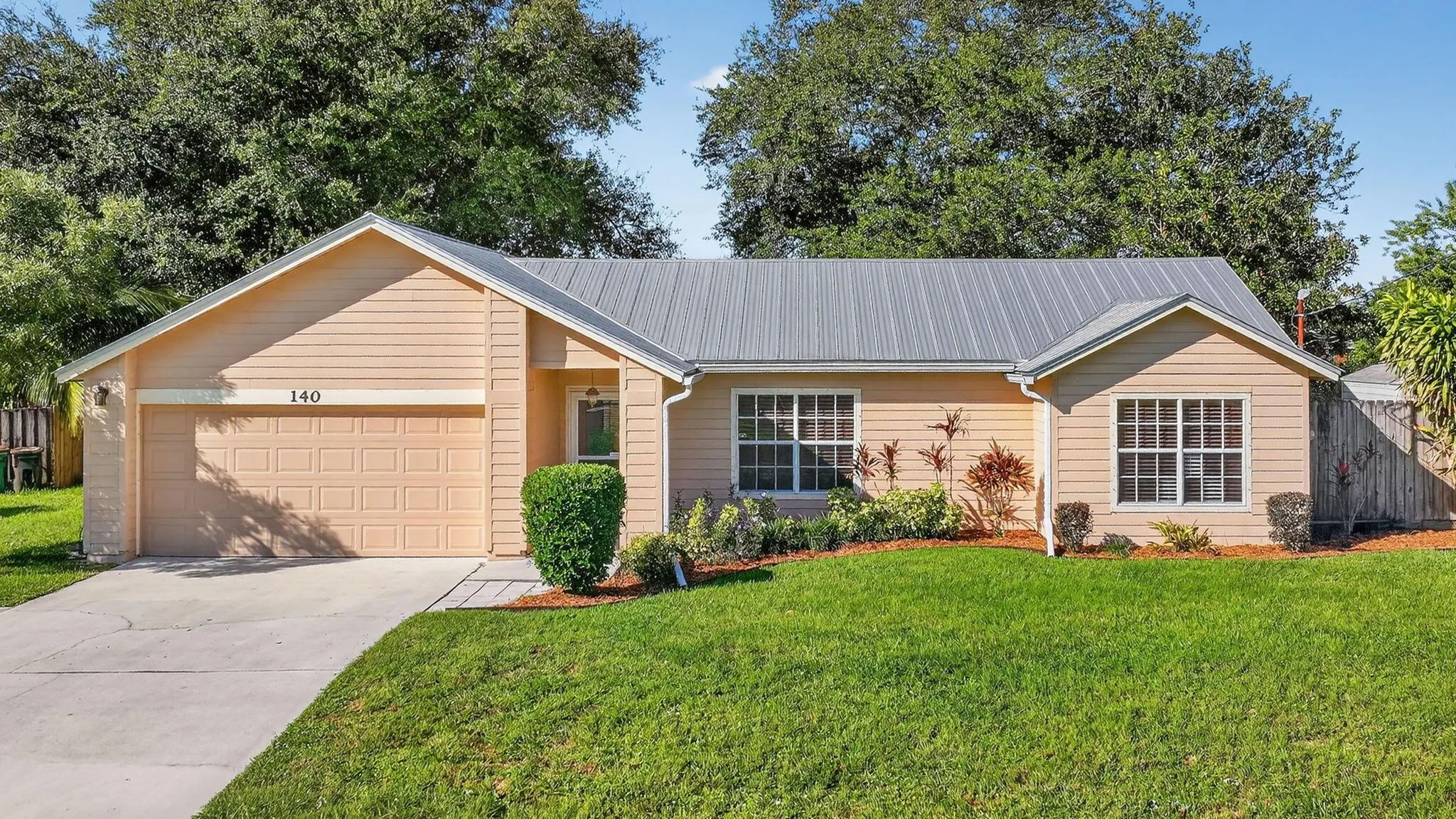 140 SW Klee Circle