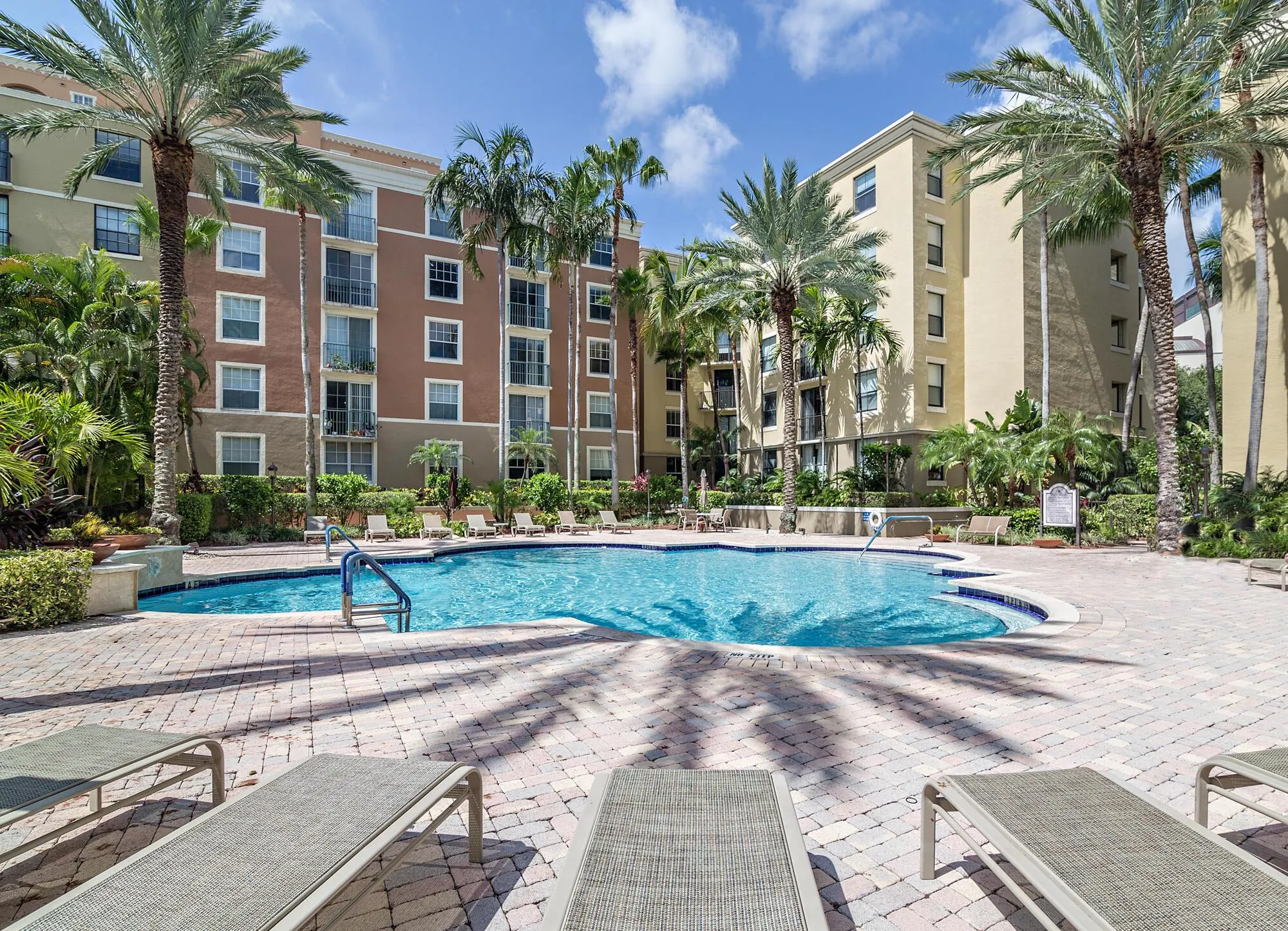 651 Okeechobee Boulevard, #1006