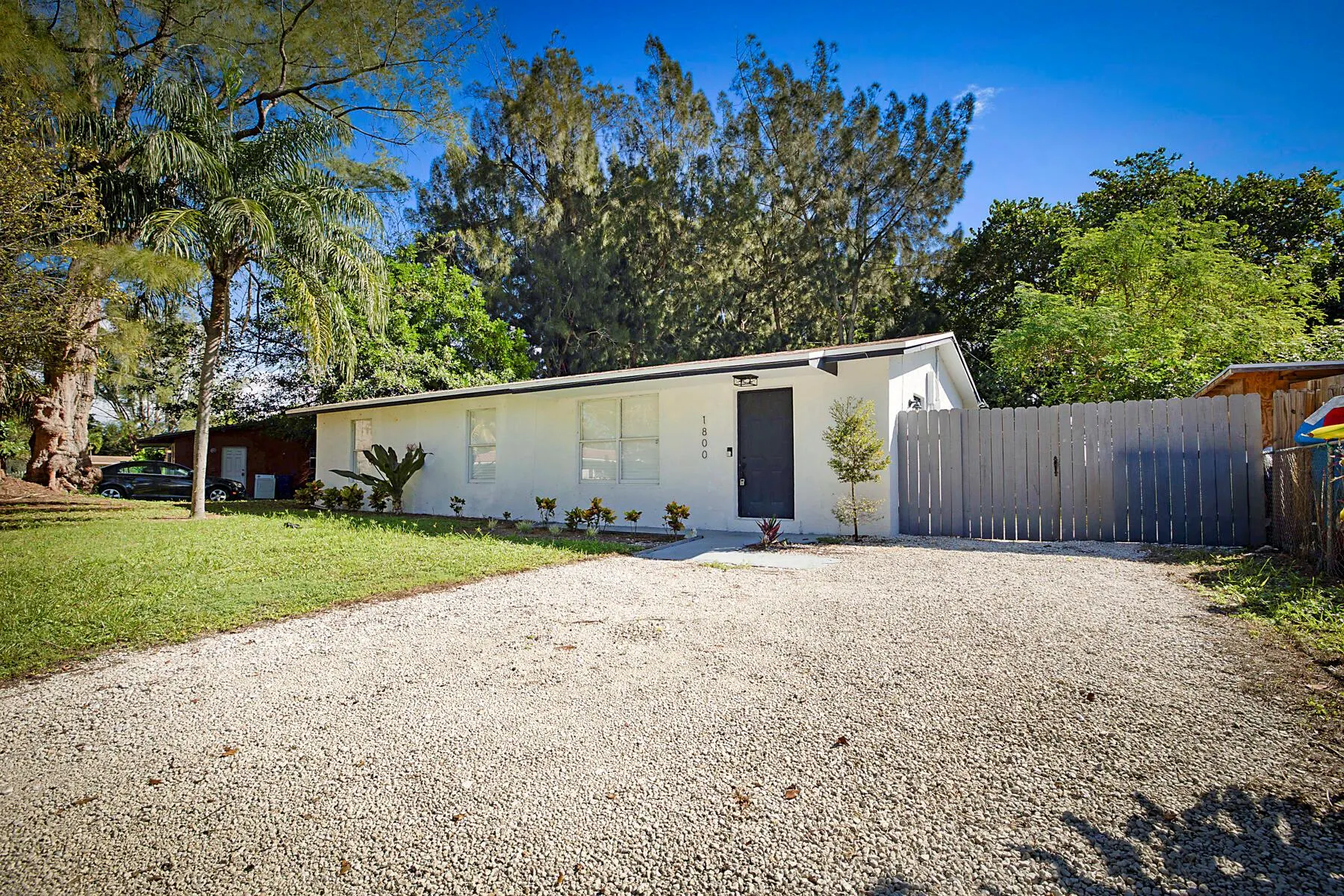 1800 NW 14th Avenue