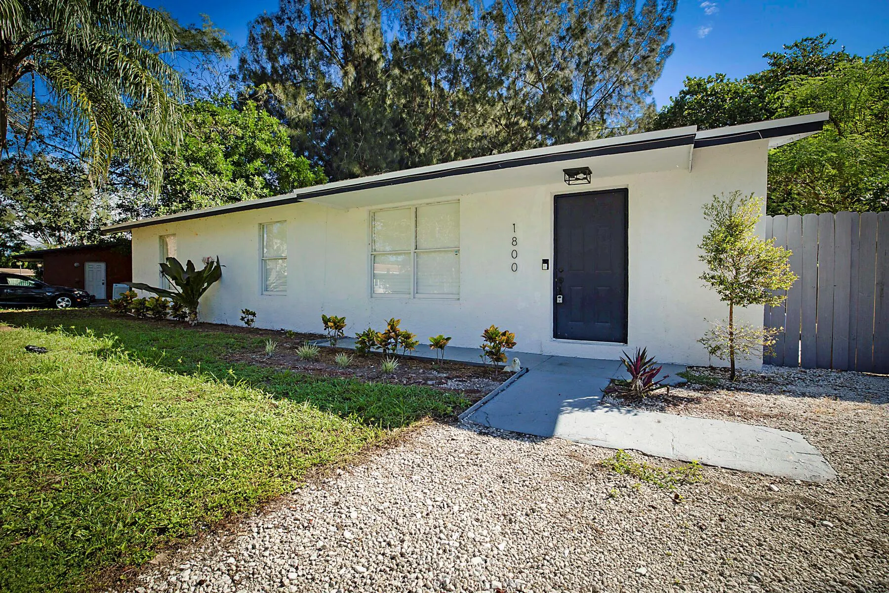 1800 NW 14th Avenue