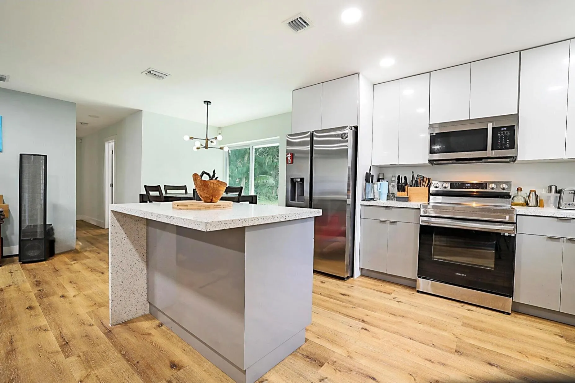 1800 NW 14th Avenue