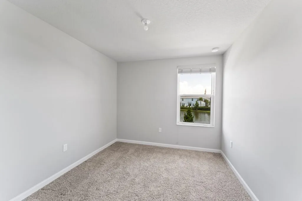 325 SE Halifax Lane, #0053