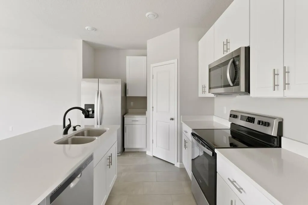 325 SE Halifax Lane, #0053