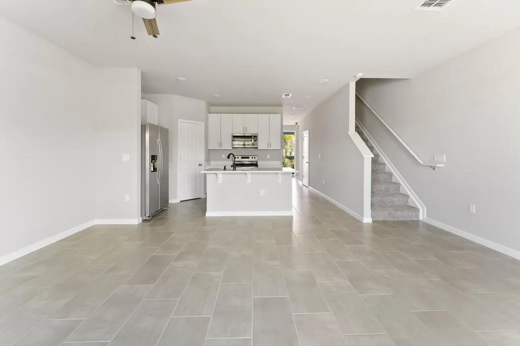 325 SE Halifax Lane, #0053