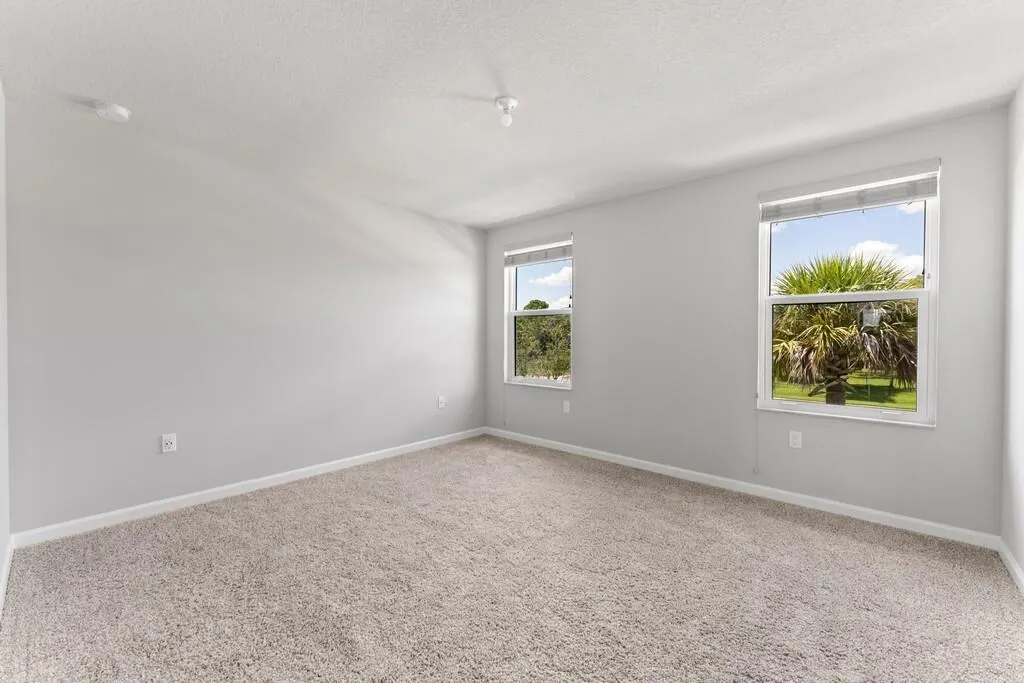 325 SE Halifax Lane, #0053