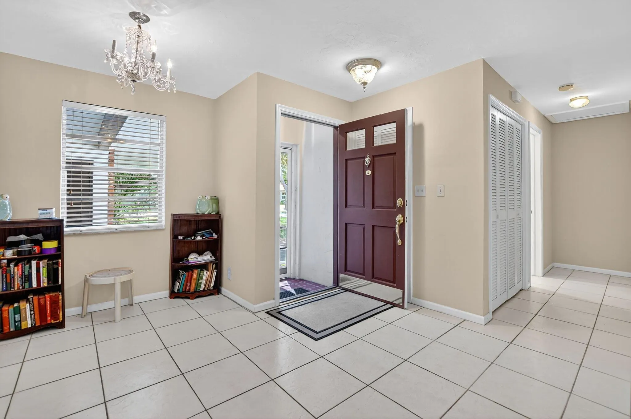 303 NW 42nd Street